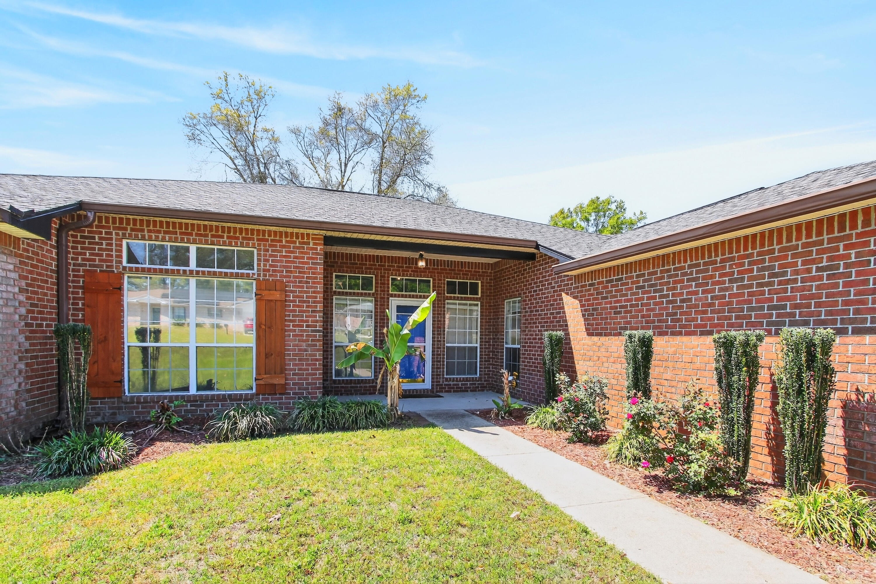 NORTHVIEW ESTATES 7TH ADDN - Residential Lease