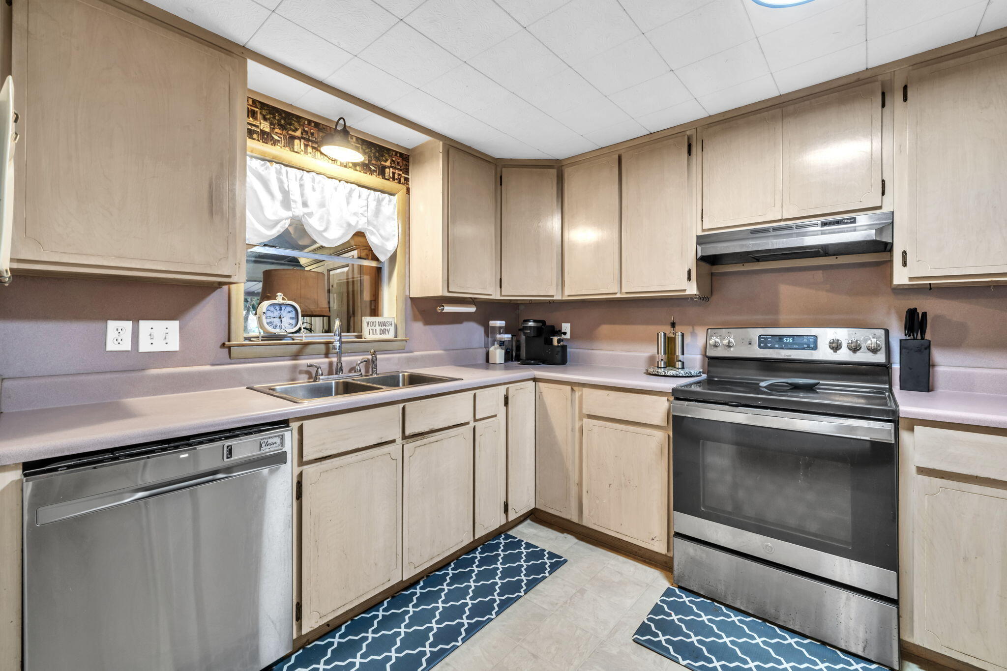 No subdivision recorded - Residential