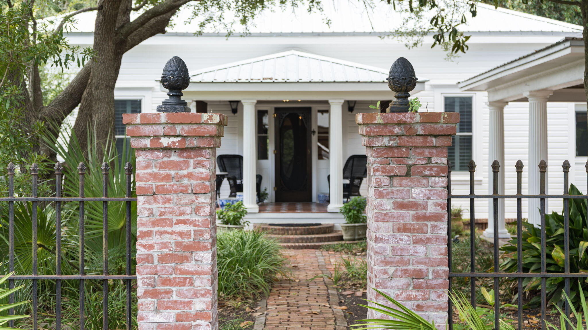 103 Gulf Point Road