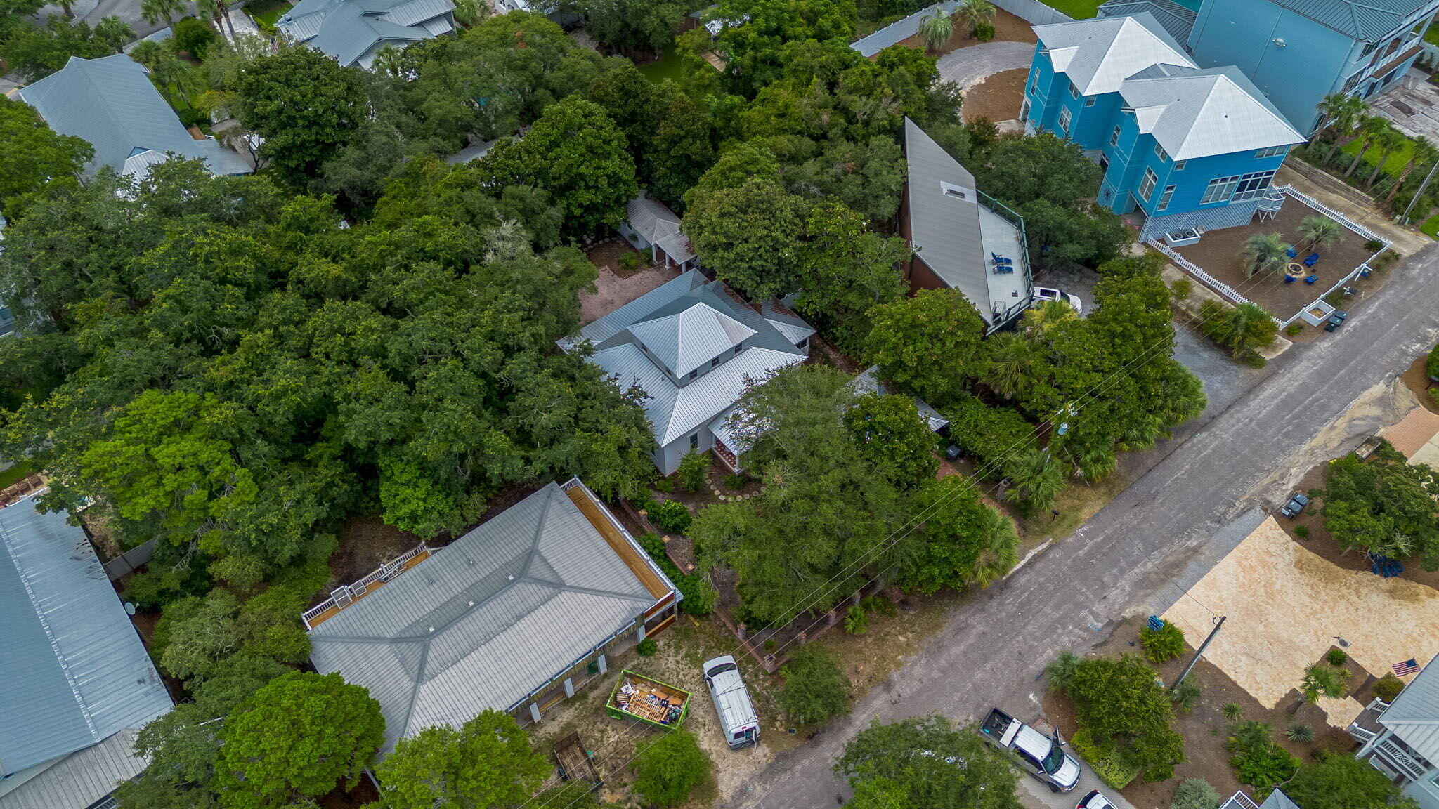 BLUE MOUNTAIN BEACH - Residential