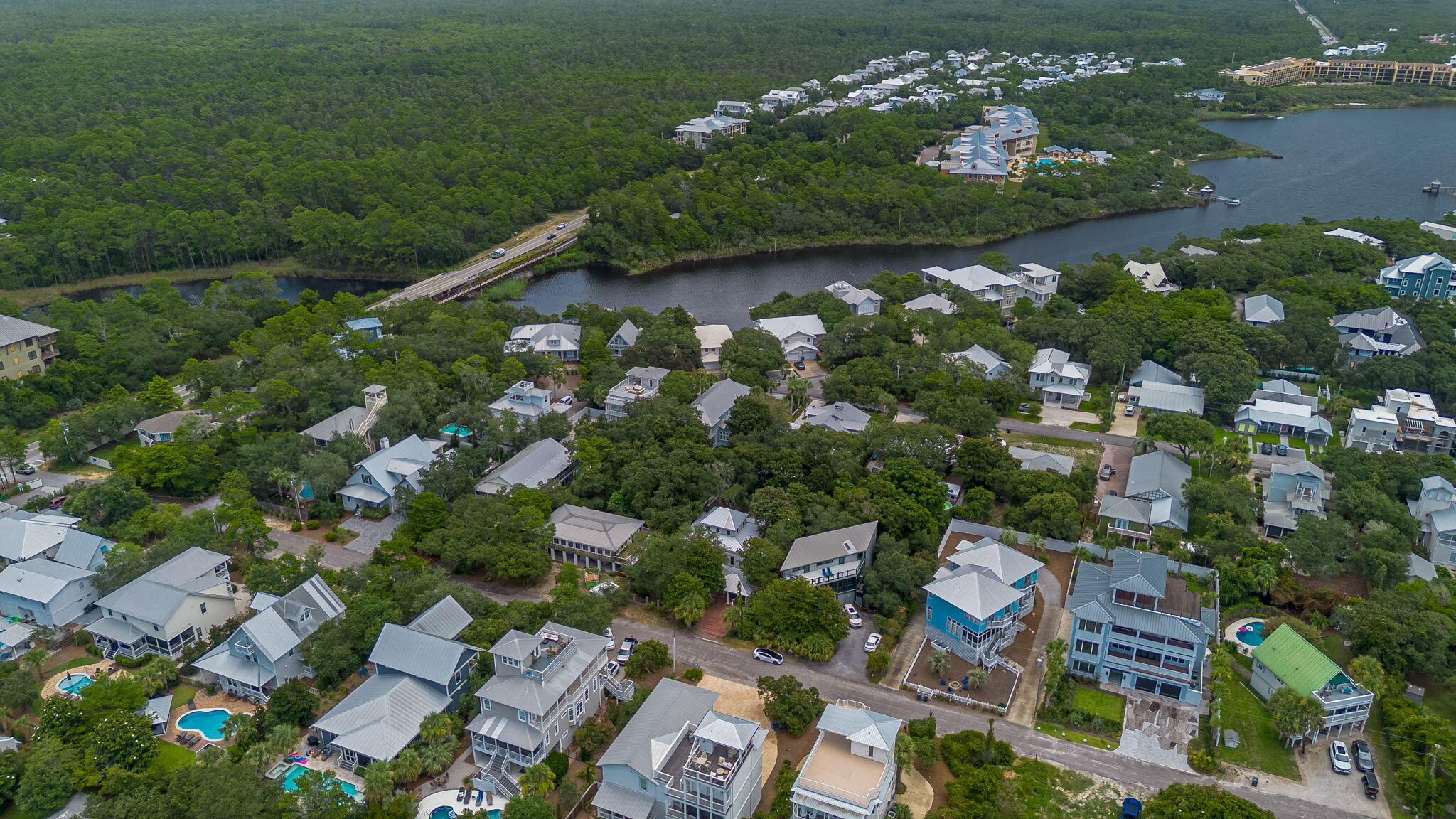BLUE MOUNTAIN BEACH - Residential