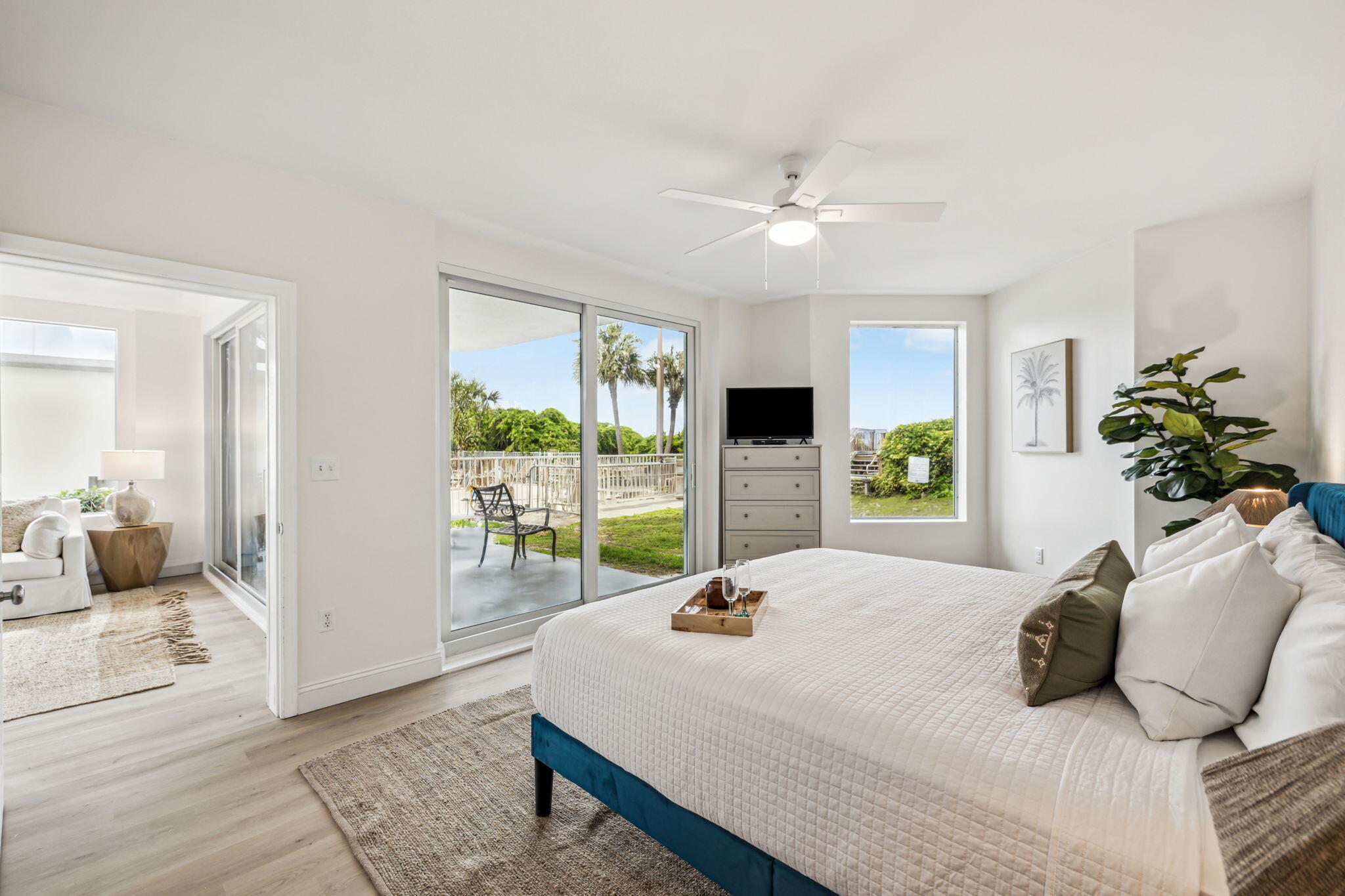 TRANQUILLITY ON THE BEACH - Residential
