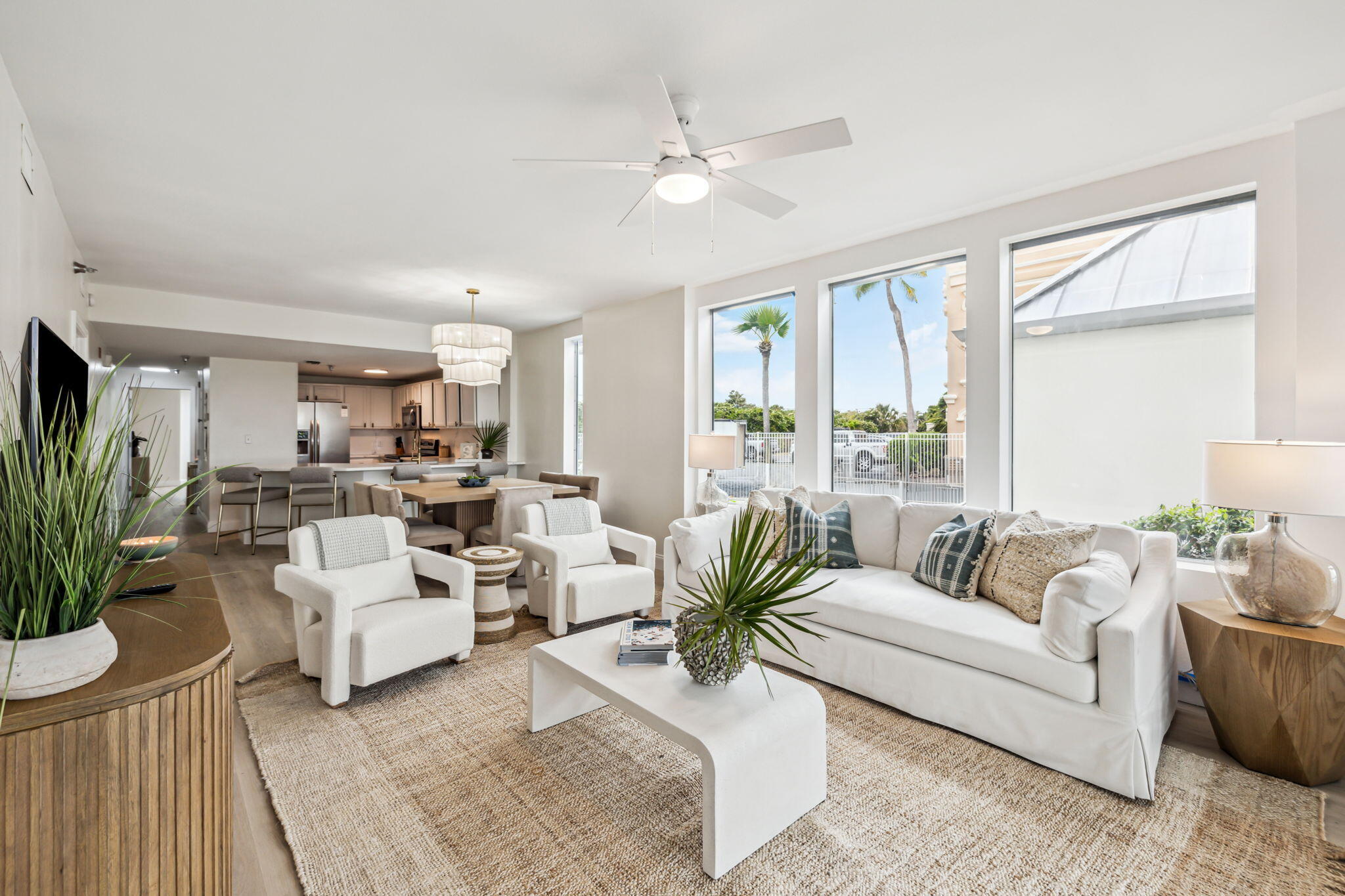 TRANQUILLITY ON THE BEACH - Residential
