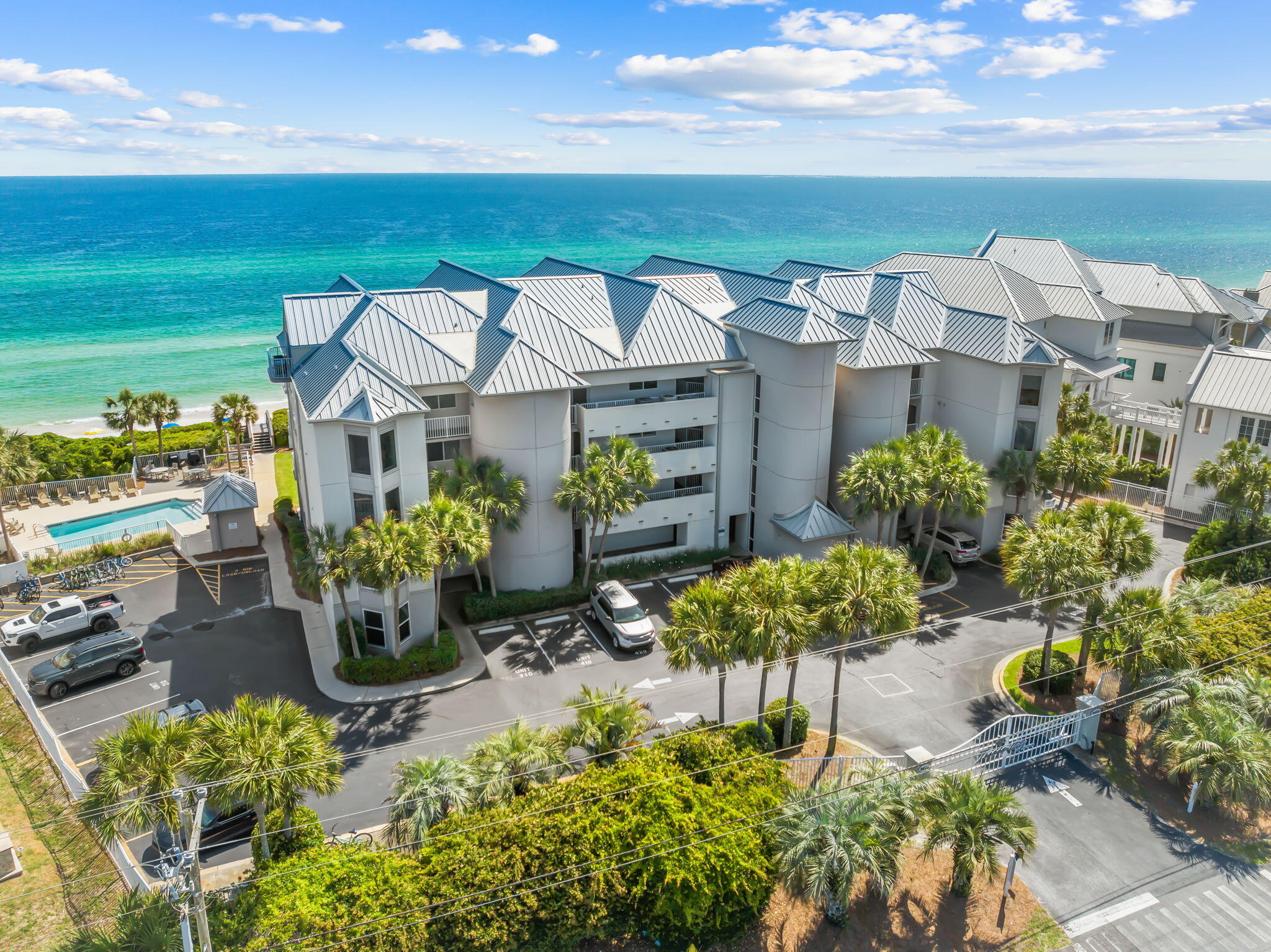 TRANQUILLITY ON THE BEACH - Residential
