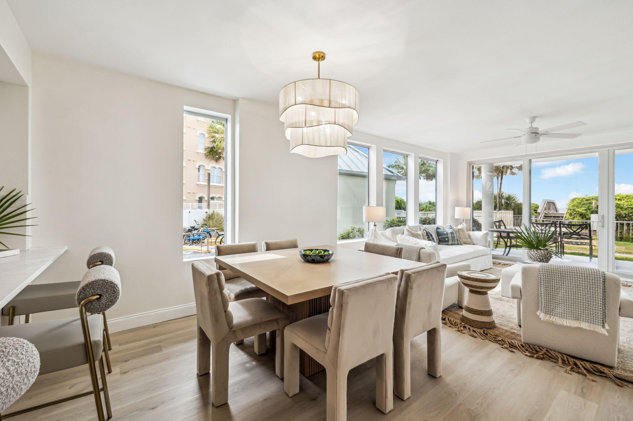 TRANQUILLITY ON THE BEACH - Residential