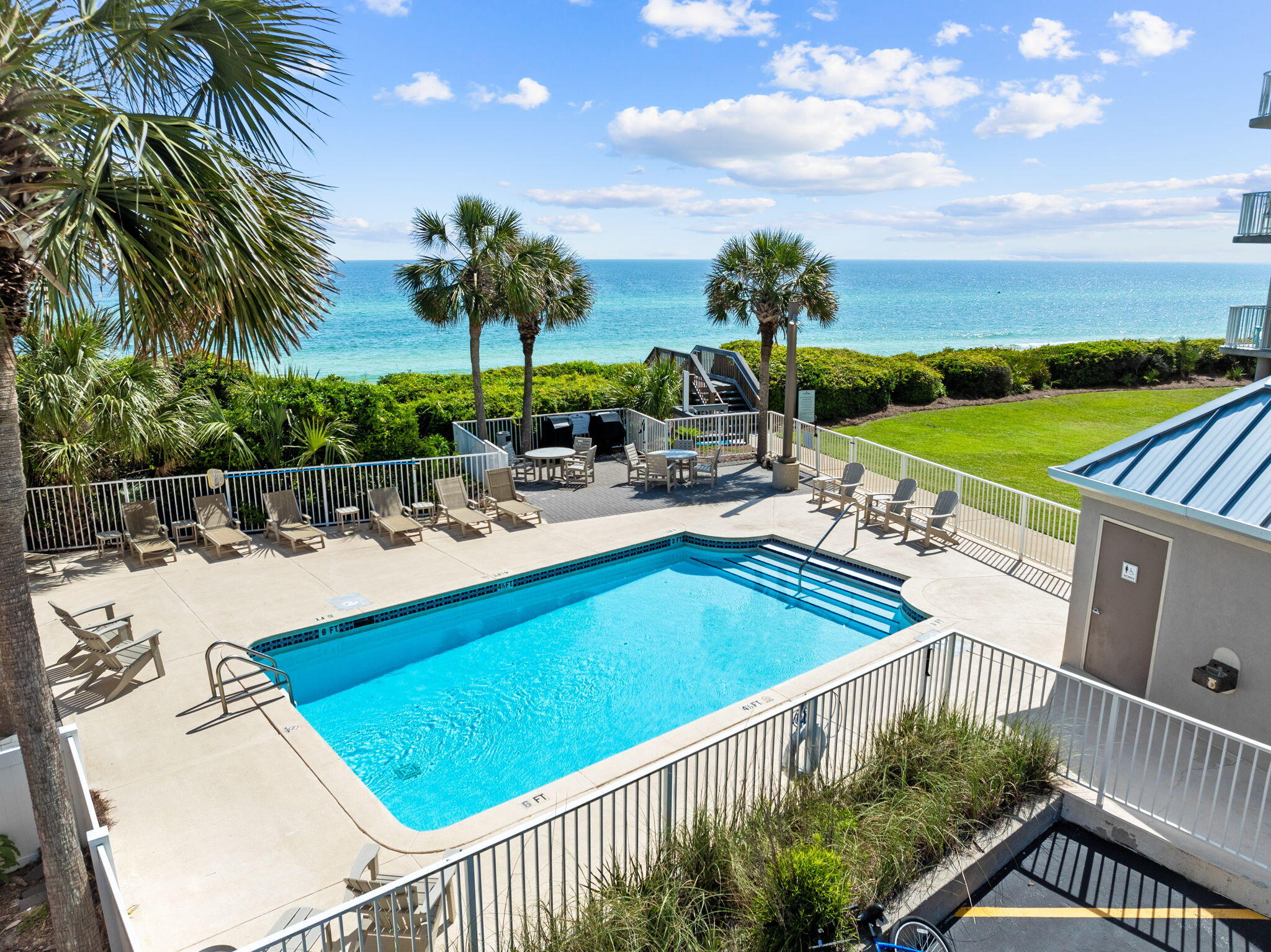 TRANQUILLITY ON THE BEACH - Residential