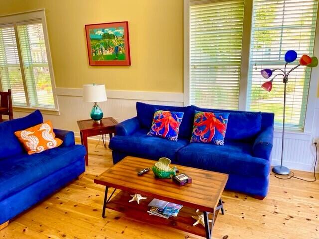 LAUREL GROVE - Residential