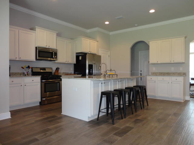 HAMMOCK BAY - Residential