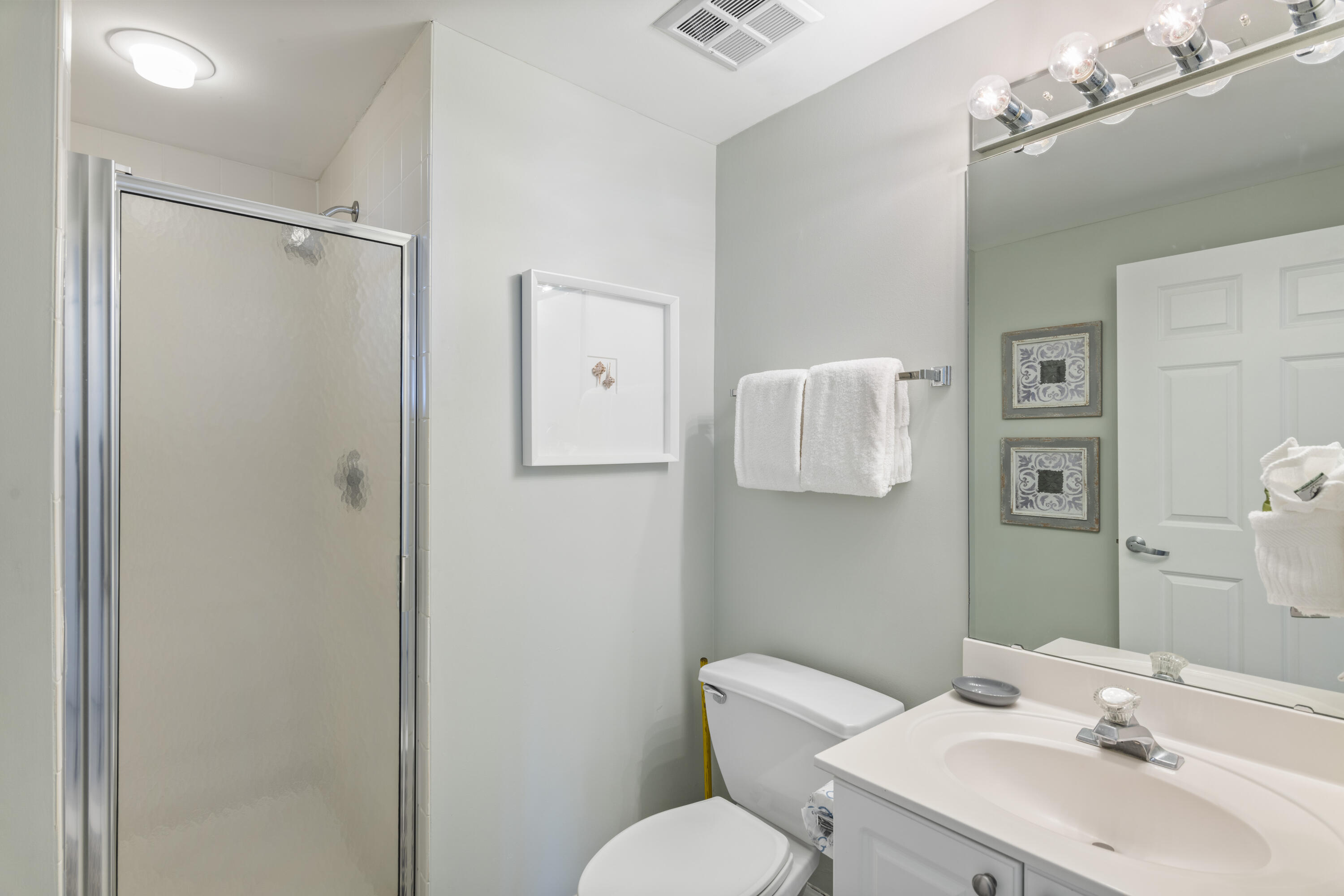 ST. MAARTEN AT SILVER SHELLS - Residential