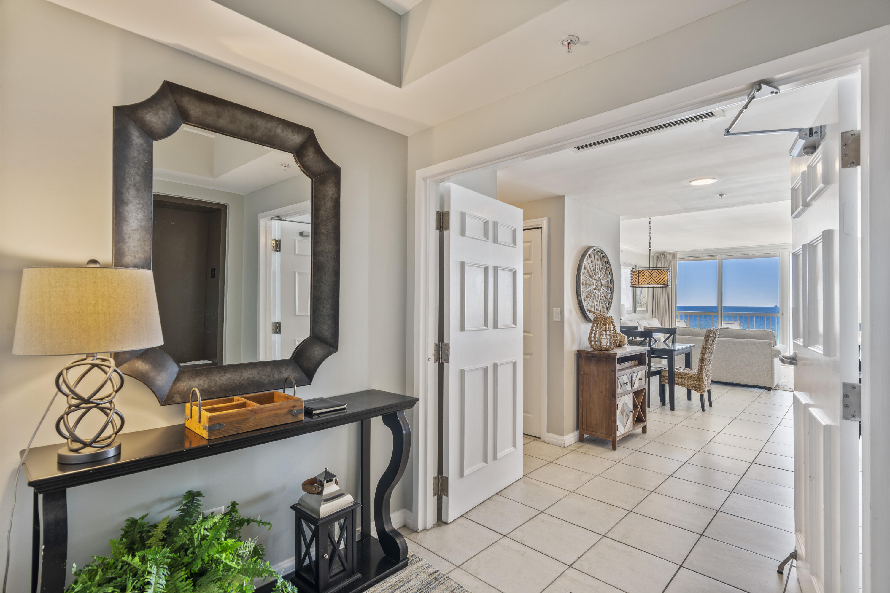 ST. MAARTEN AT SILVER SHELLS - Residential