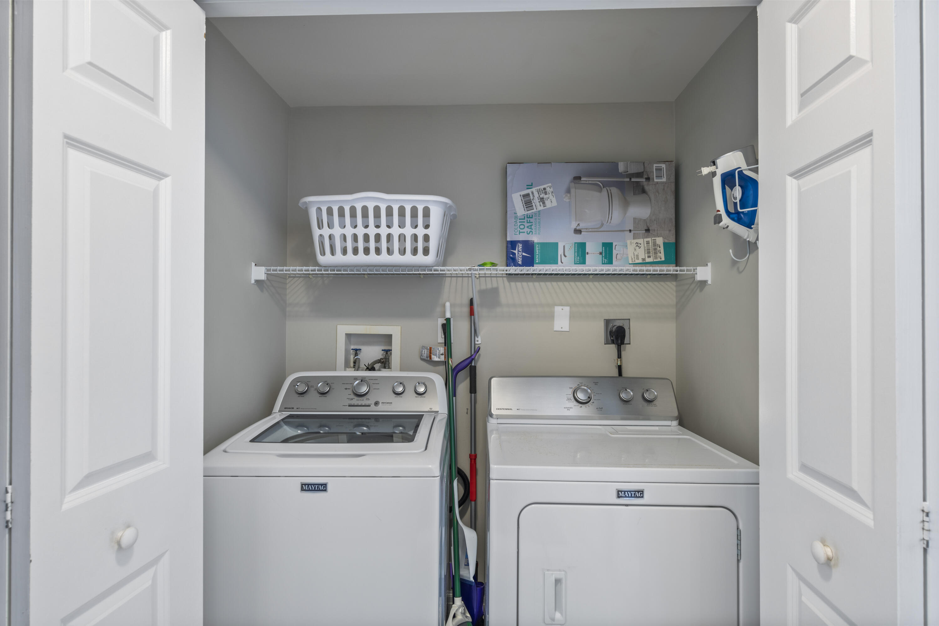 ST. MAARTEN AT SILVER SHELLS - Residential