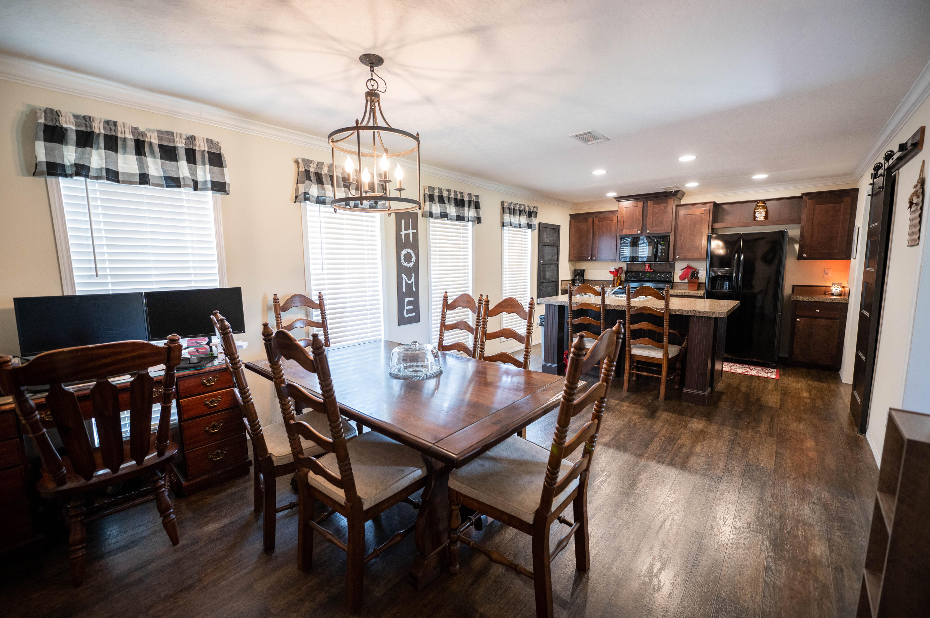 OAKWOOD HILLS UNIT 3 - Residential