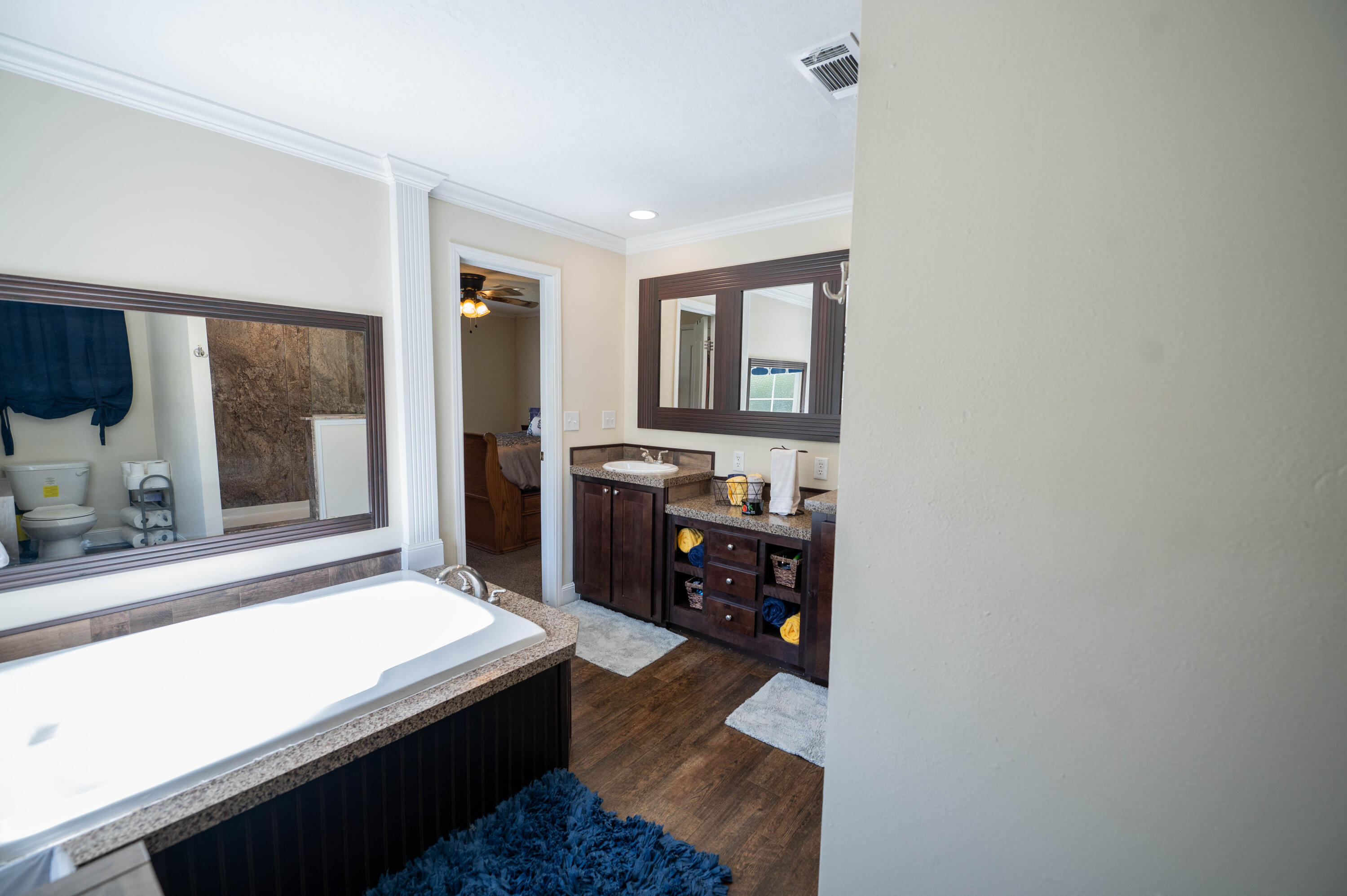 OAKWOOD HILLS UNIT 3 - Residential