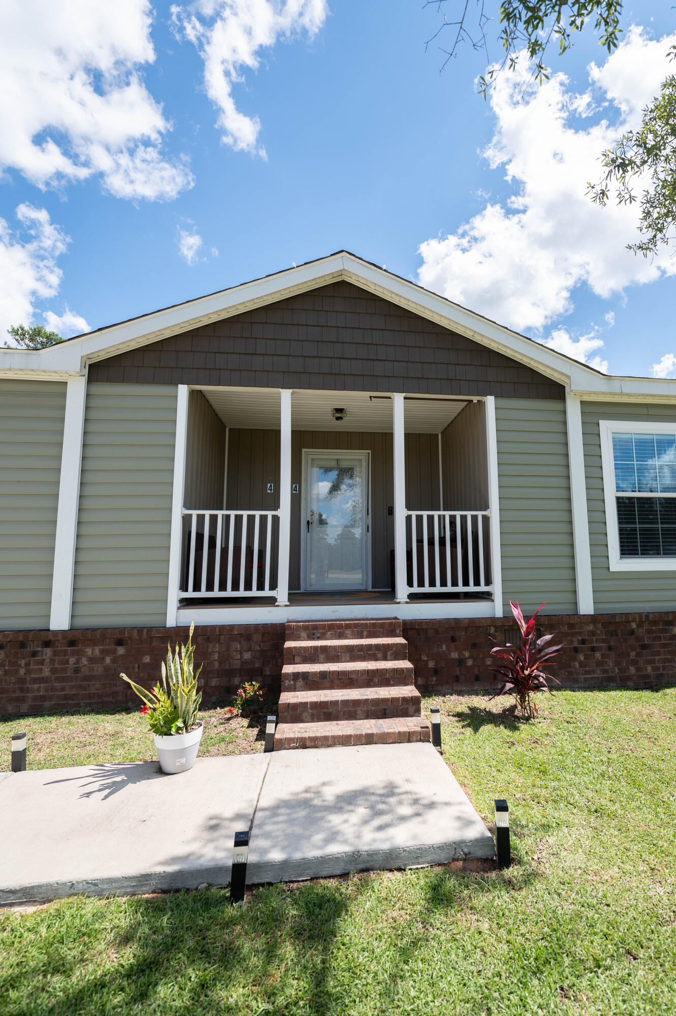 OAKWOOD HILLS UNIT 3 - Residential