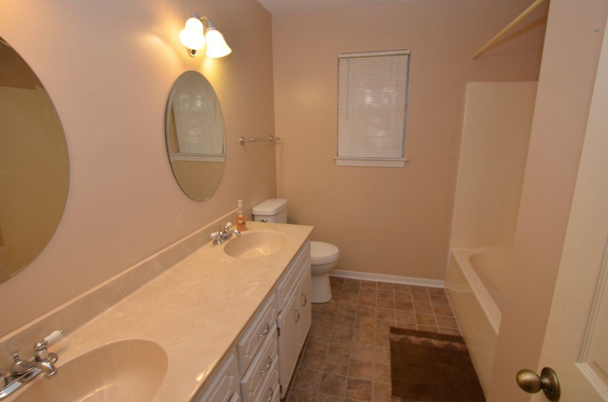 BELLE MEADOW - Residential