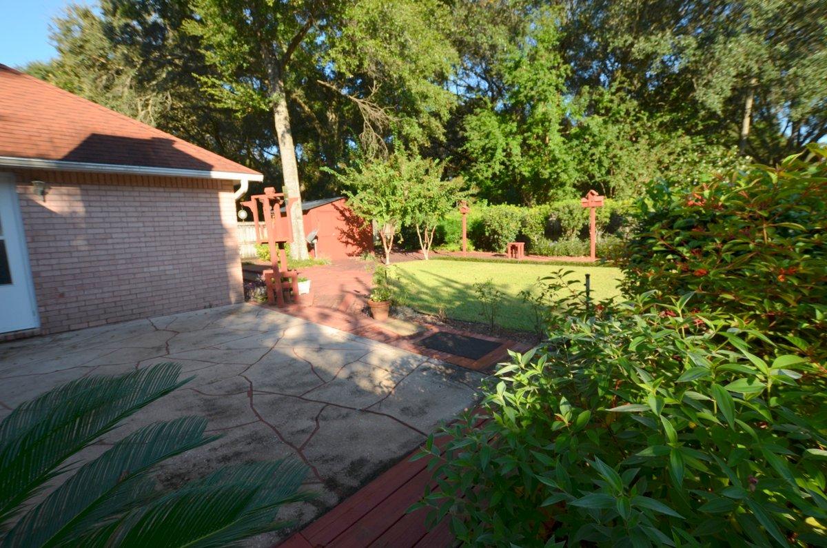 BELLE MEADOW - Residential