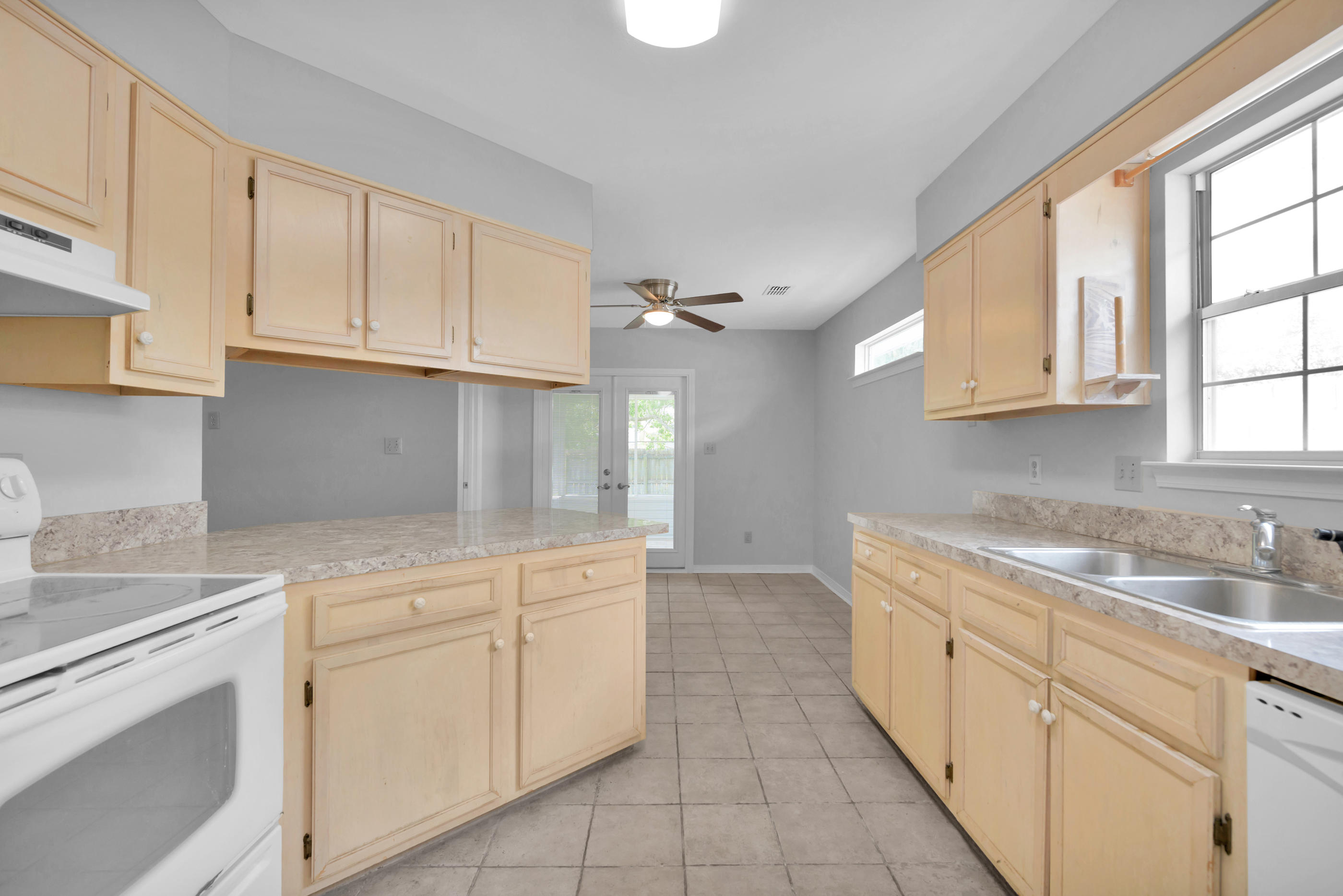 HIDDEN TRAILS PH 2 - Residential