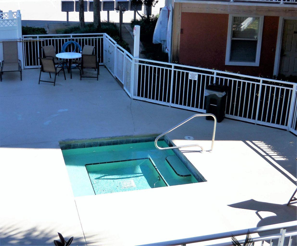 GULFVIEW 2 CONDO PH 1 - Residential