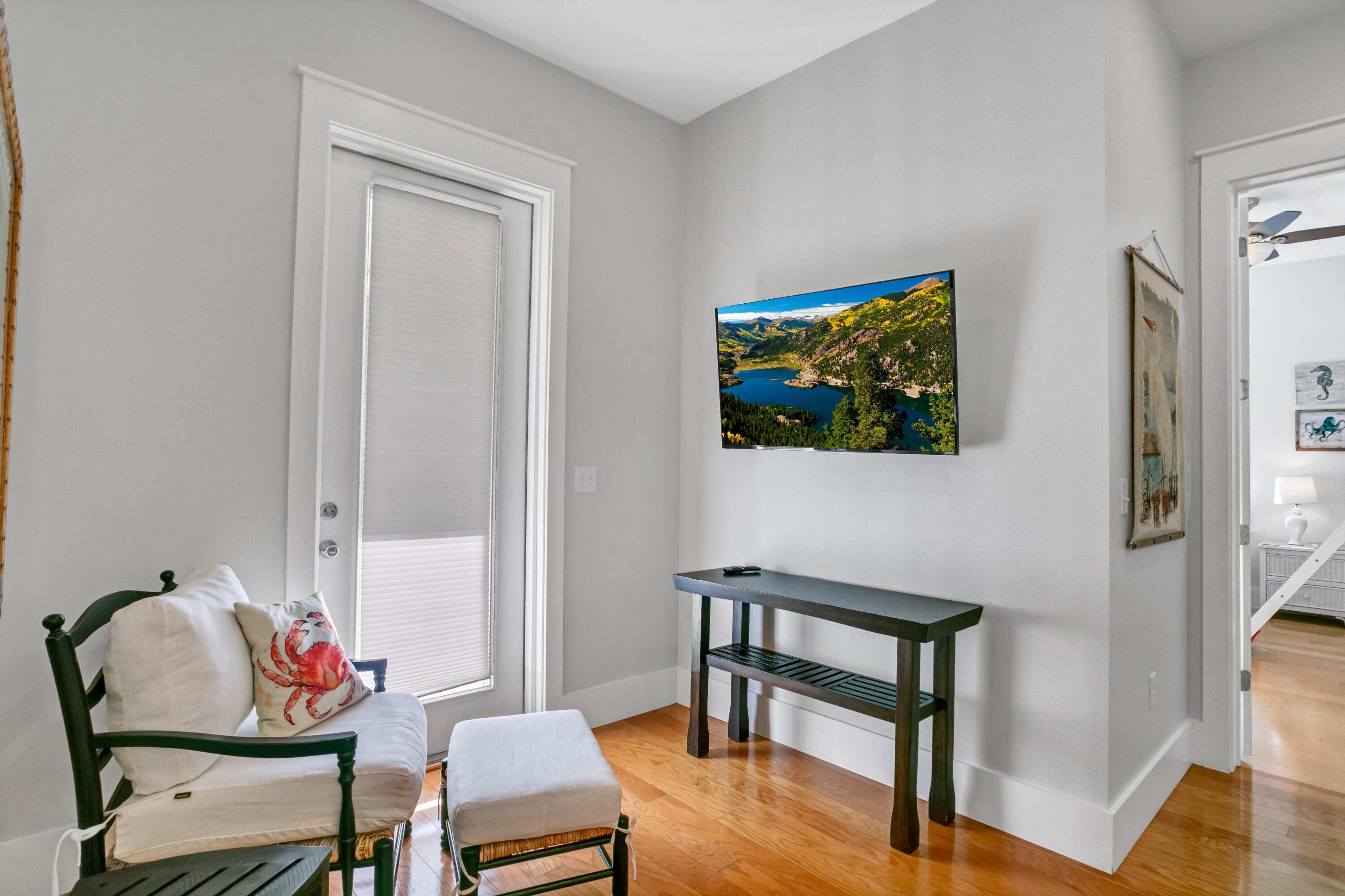 COTTAGES AT EASTERN LAKE - Residential