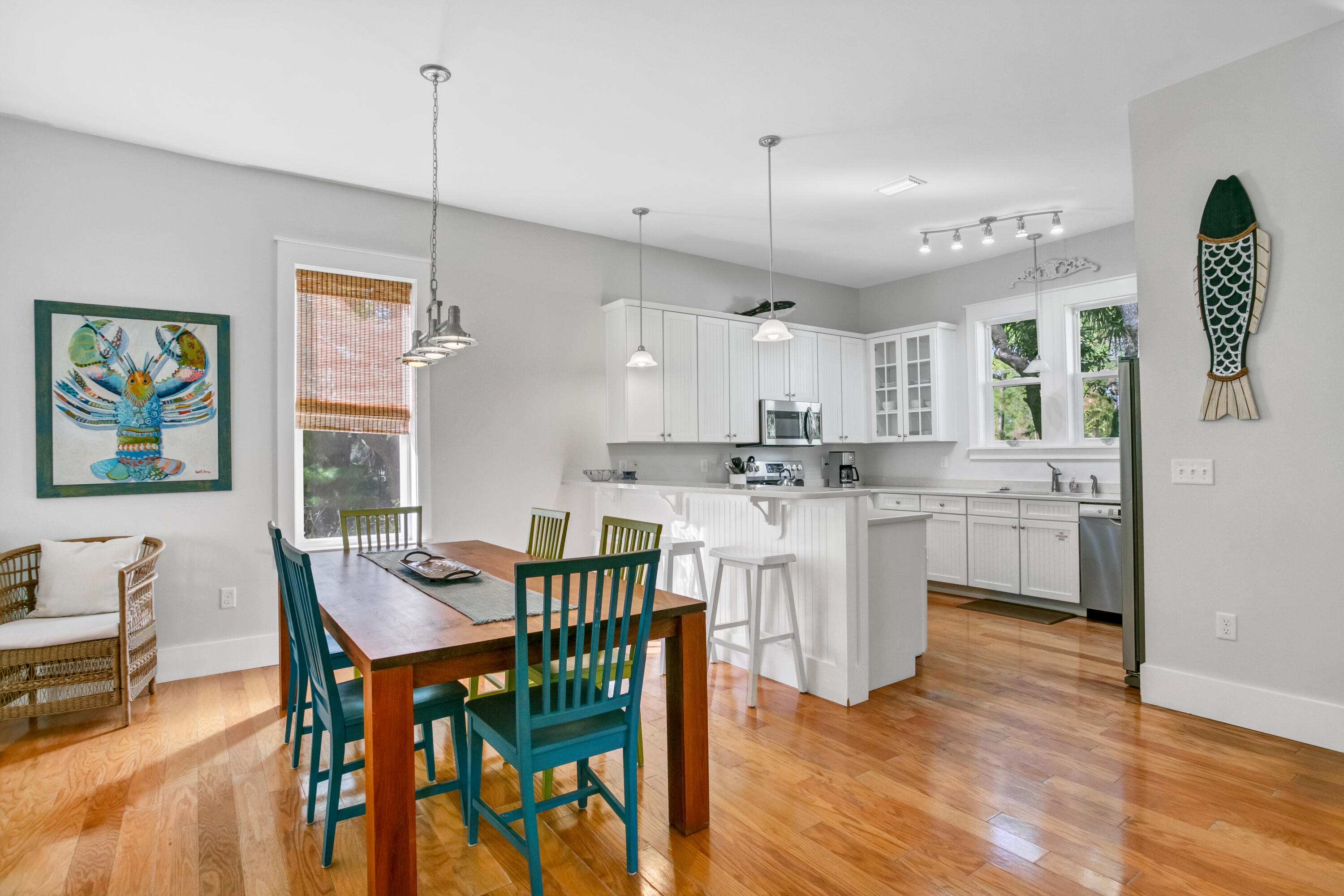 COTTAGES AT EASTERN LAKE - Residential