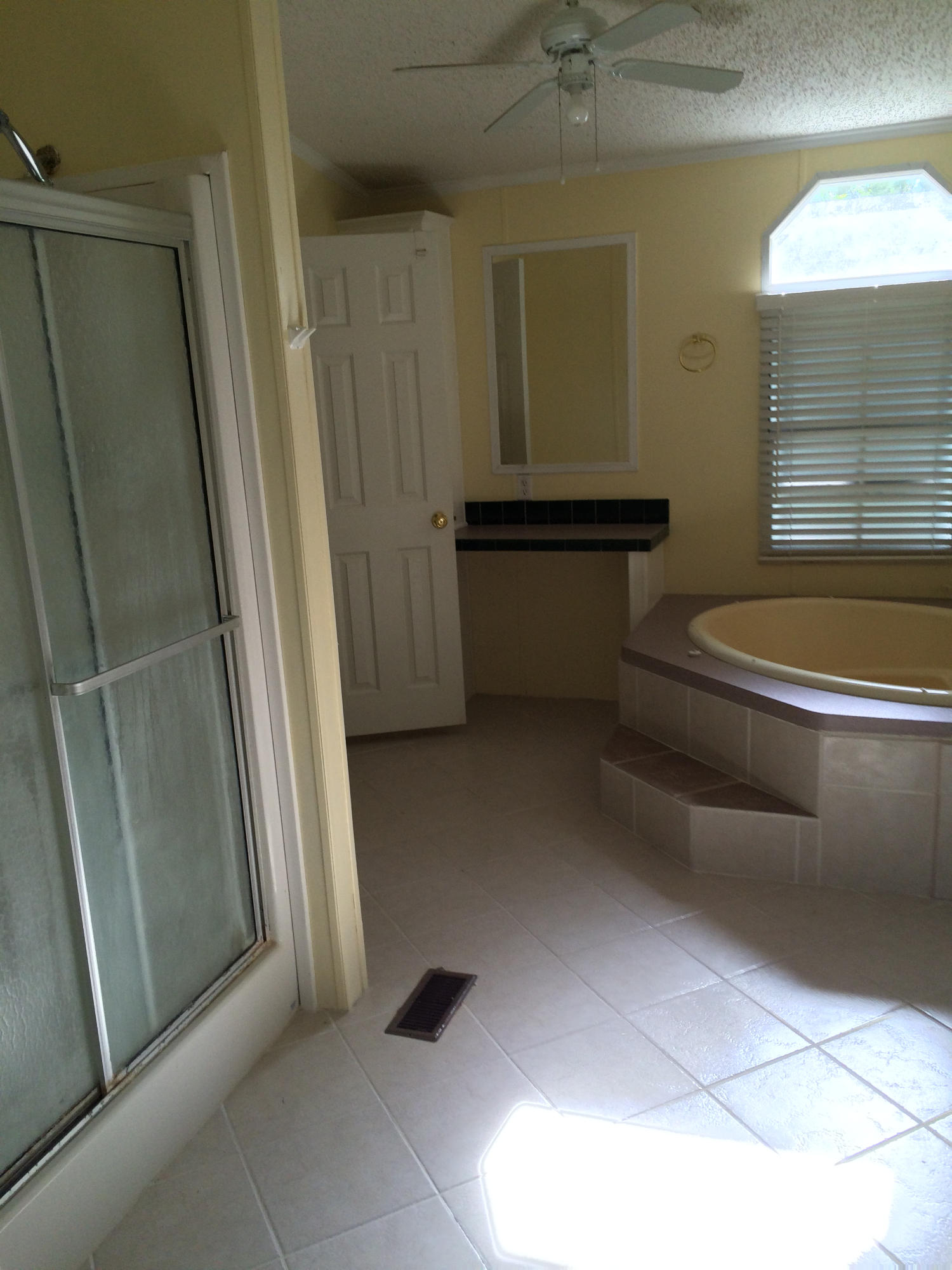 SHADOW BAY UNIT 1 - Residential