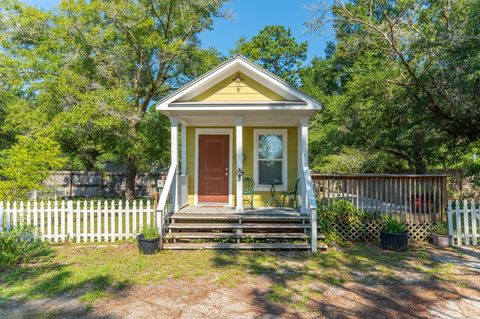 A home in Freeport