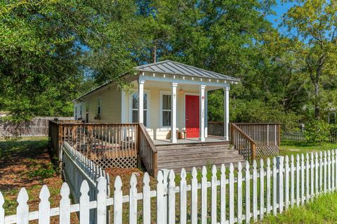 A home in Freeport