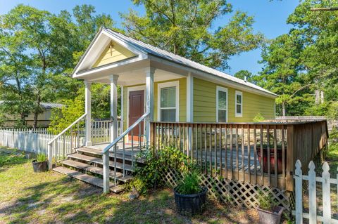 A home in Freeport