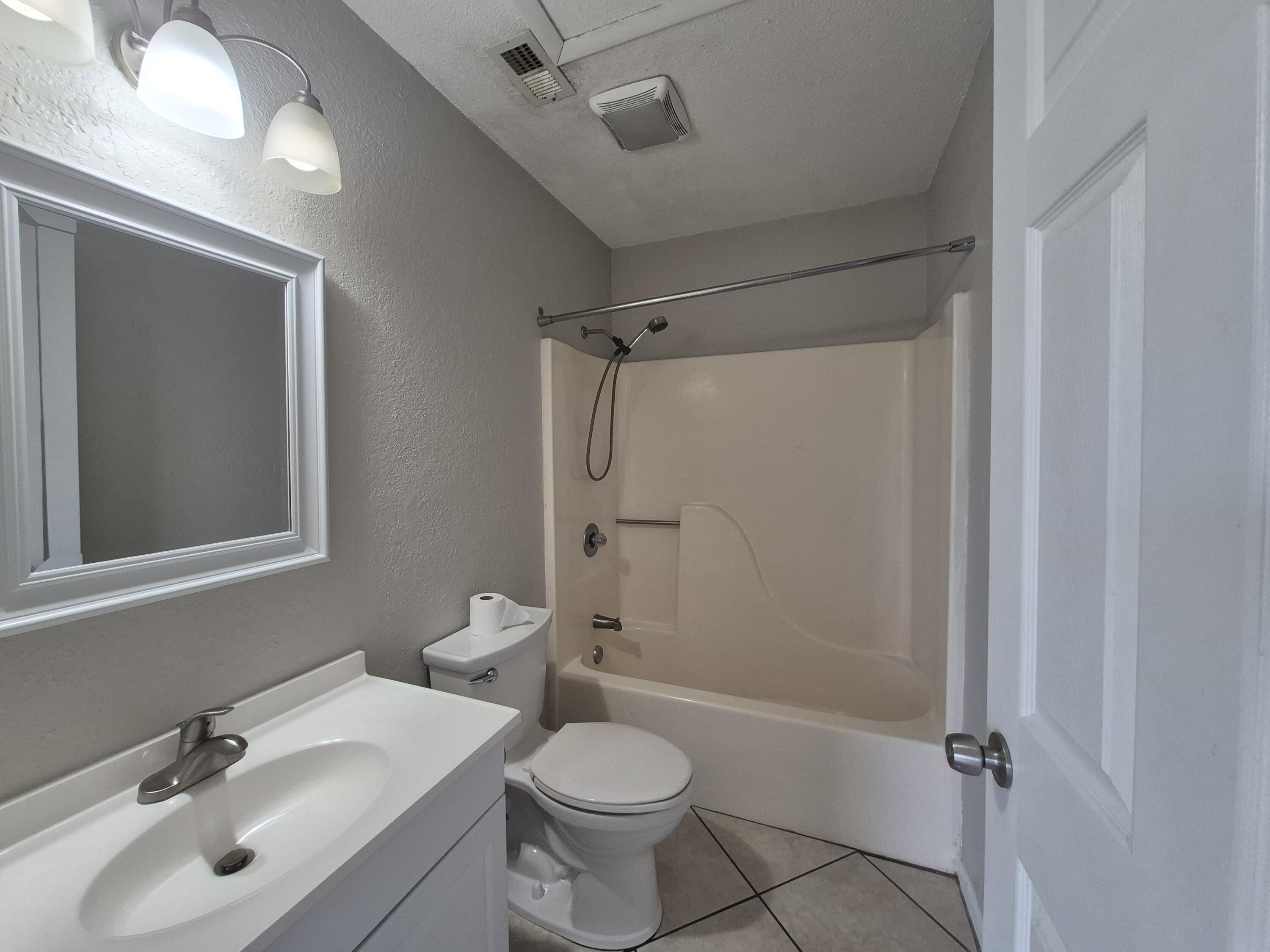 DESTIN RACQUET CLUB T/H - Residential