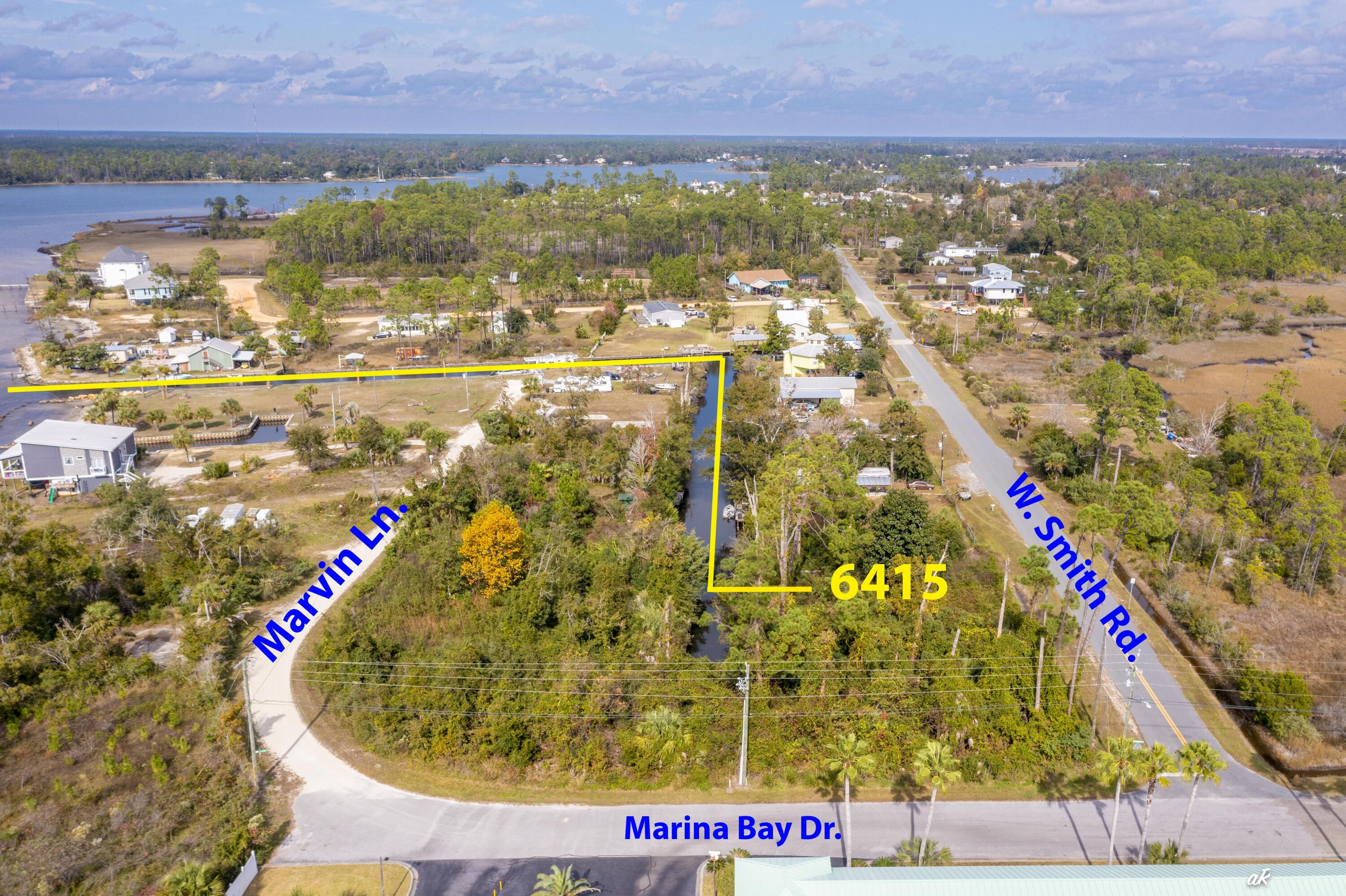 NO RECORDED SUBDIVISION - Land