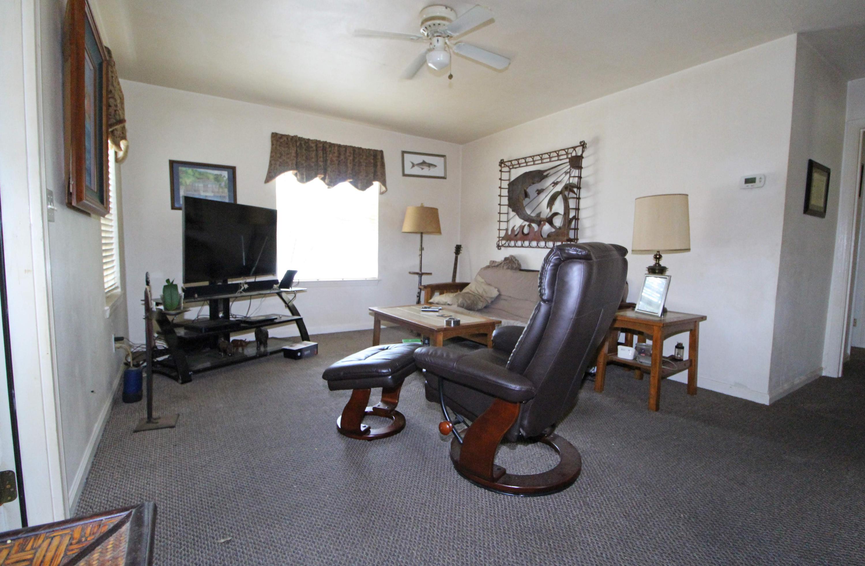 GARNIERS BEACH - Residential