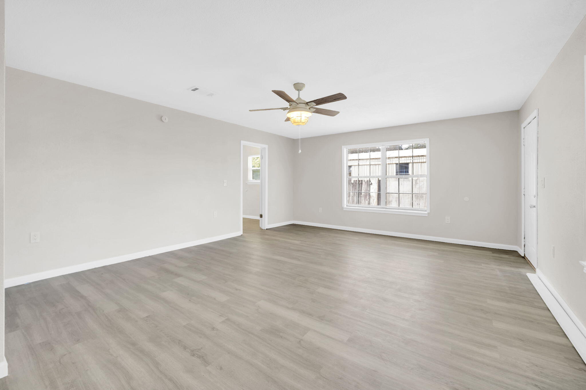 NO RECORDED SUBDIVISION - Residential