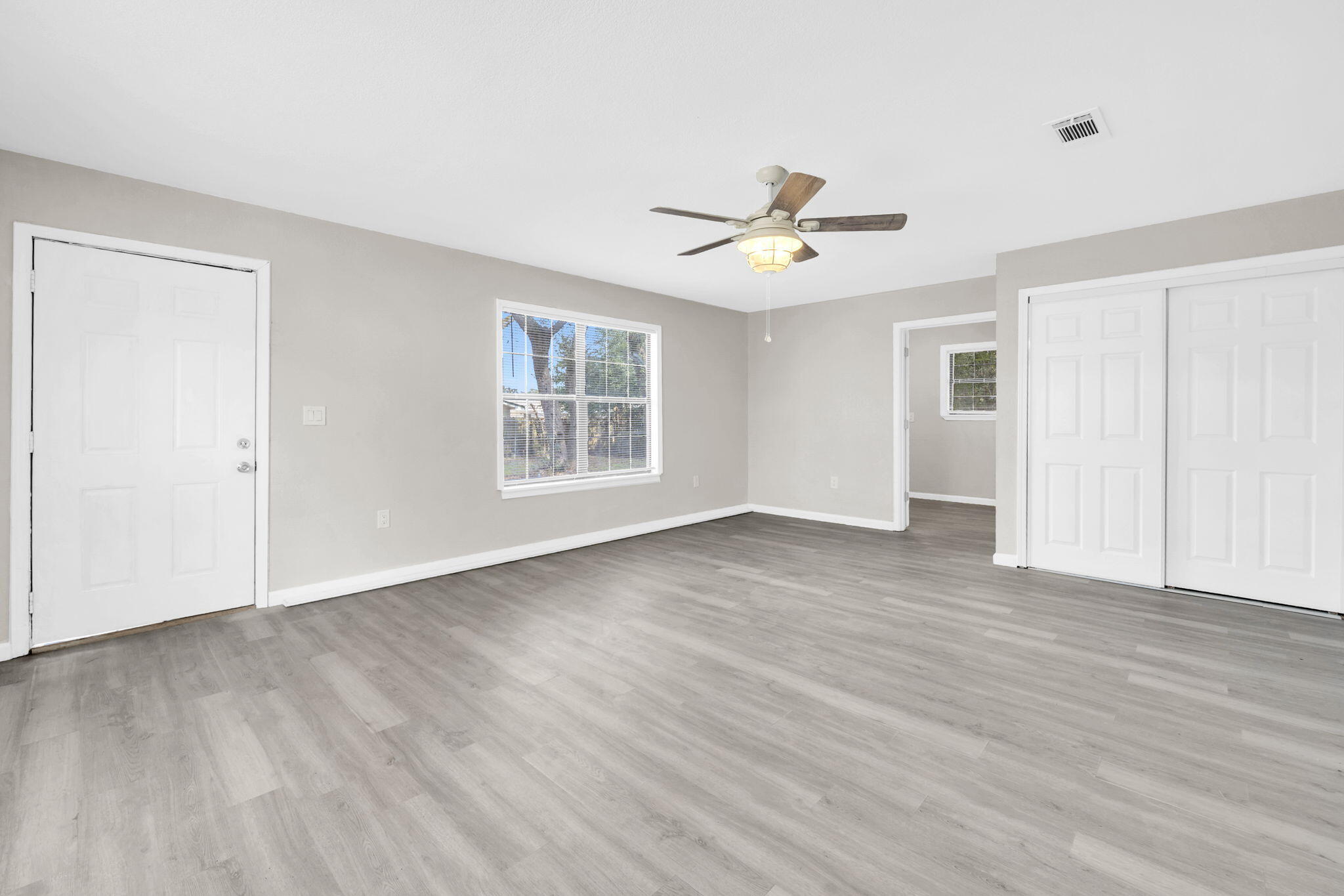 NO RECORDED SUBDIVISION - Residential