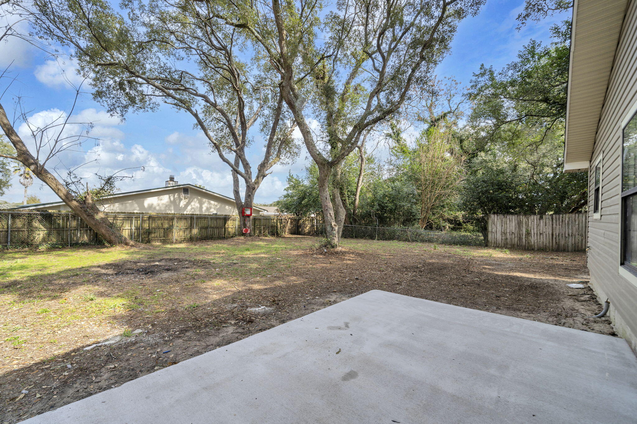 NO RECORDED SUBDIVISION - Residential