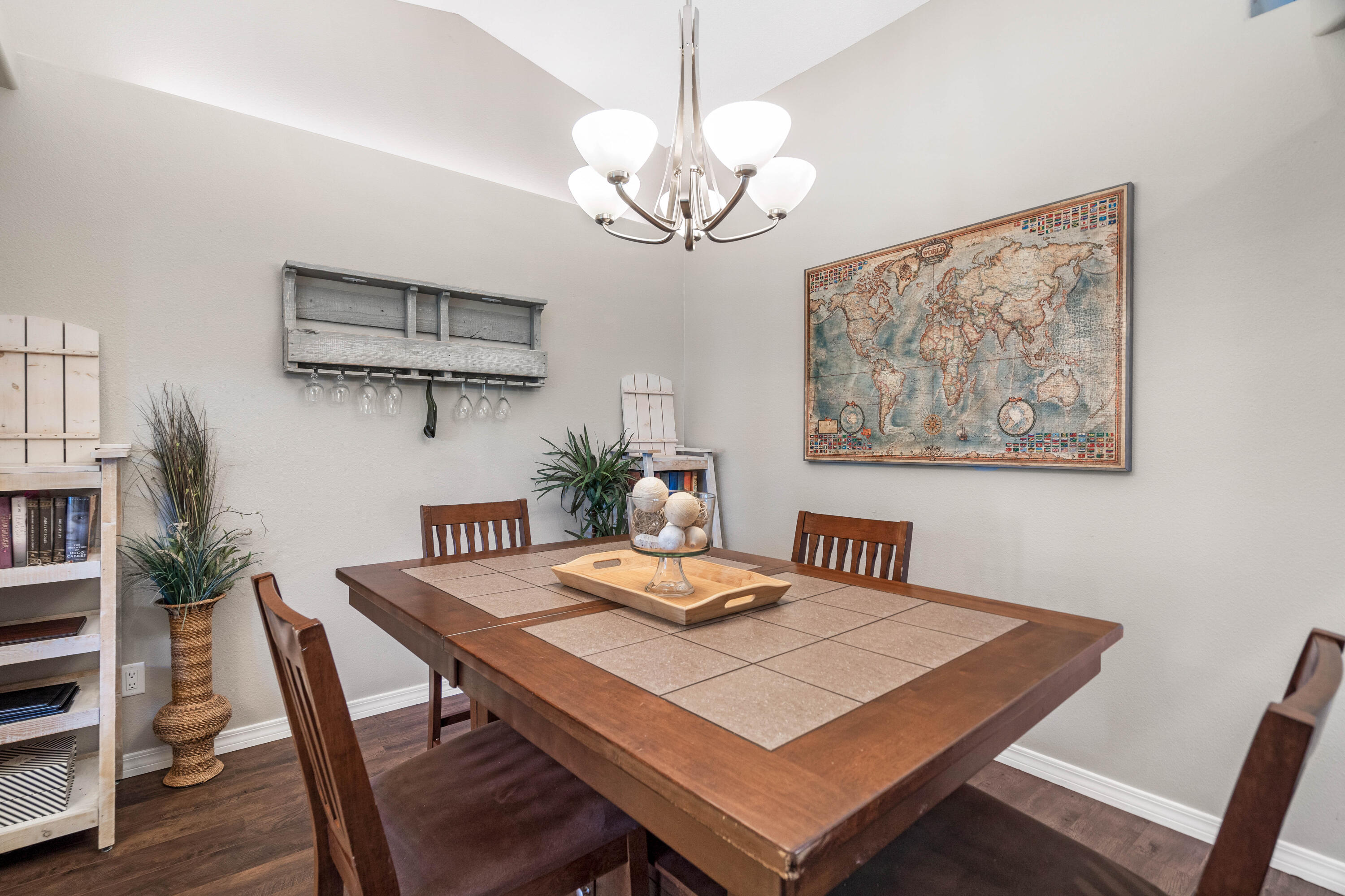 HOLLEY BY THE SEA - Residential