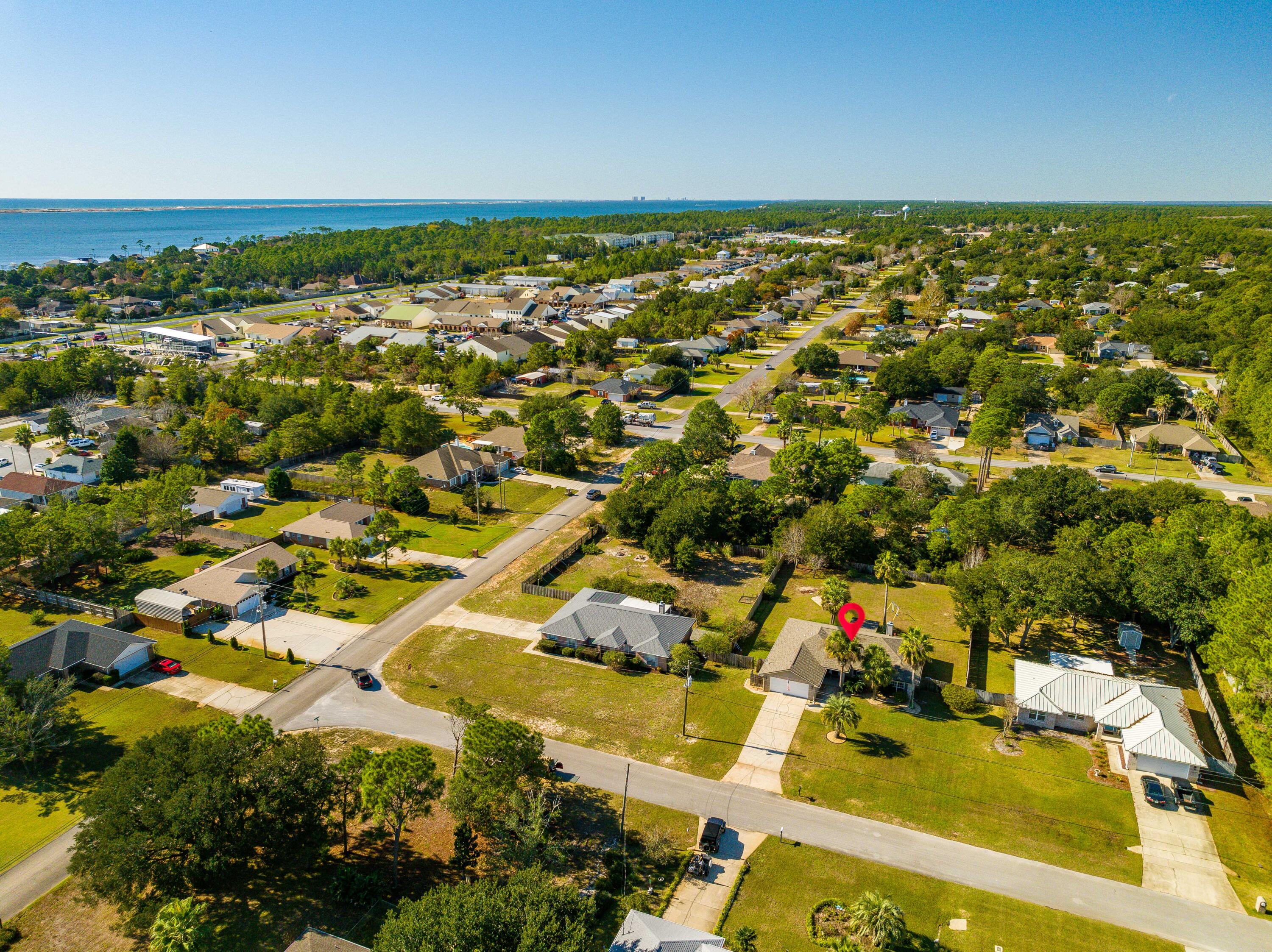 HOLLEY BY THE SEA - Residential