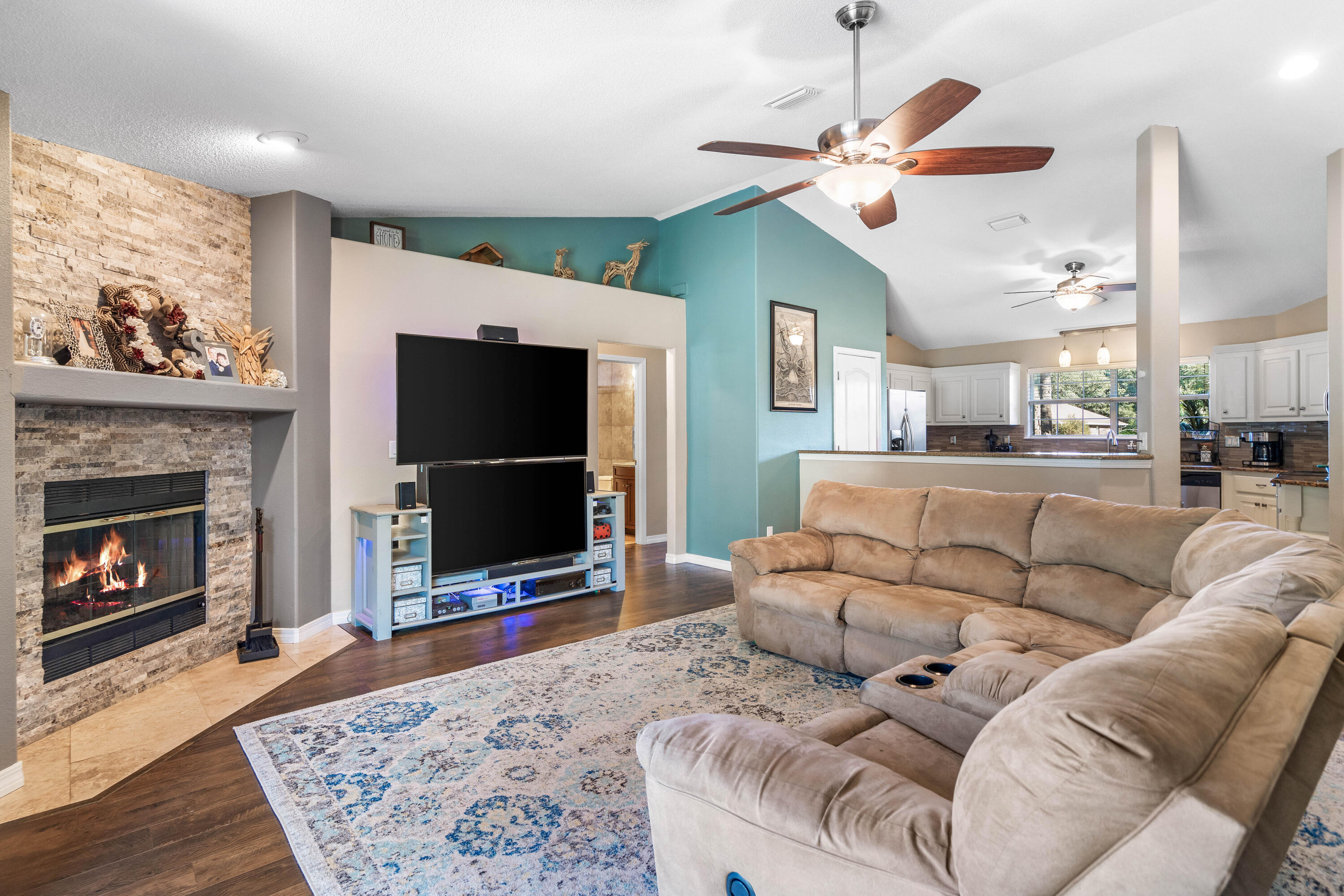 HOLLEY BY THE SEA - Residential