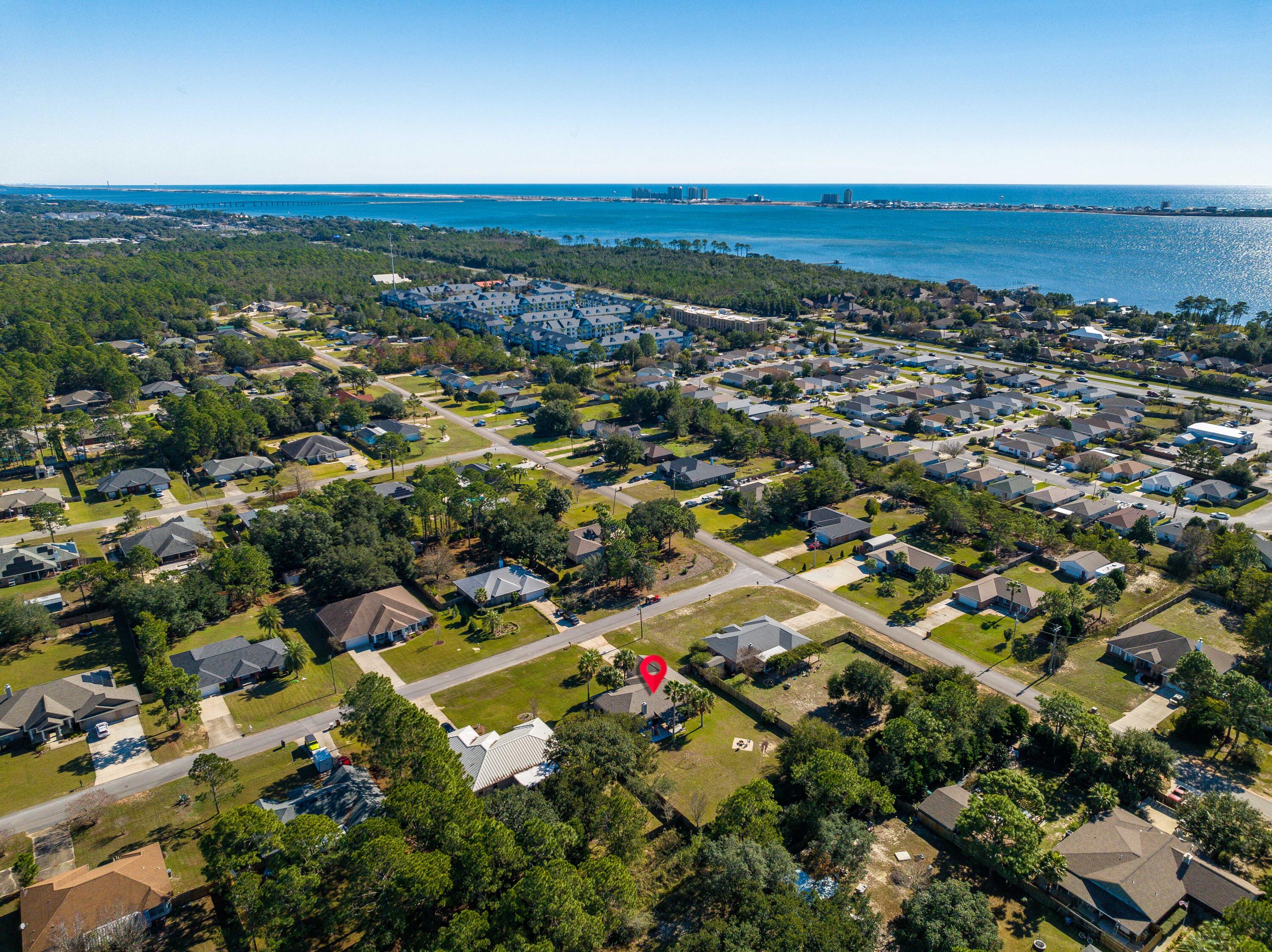 HOLLEY BY THE SEA - Residential