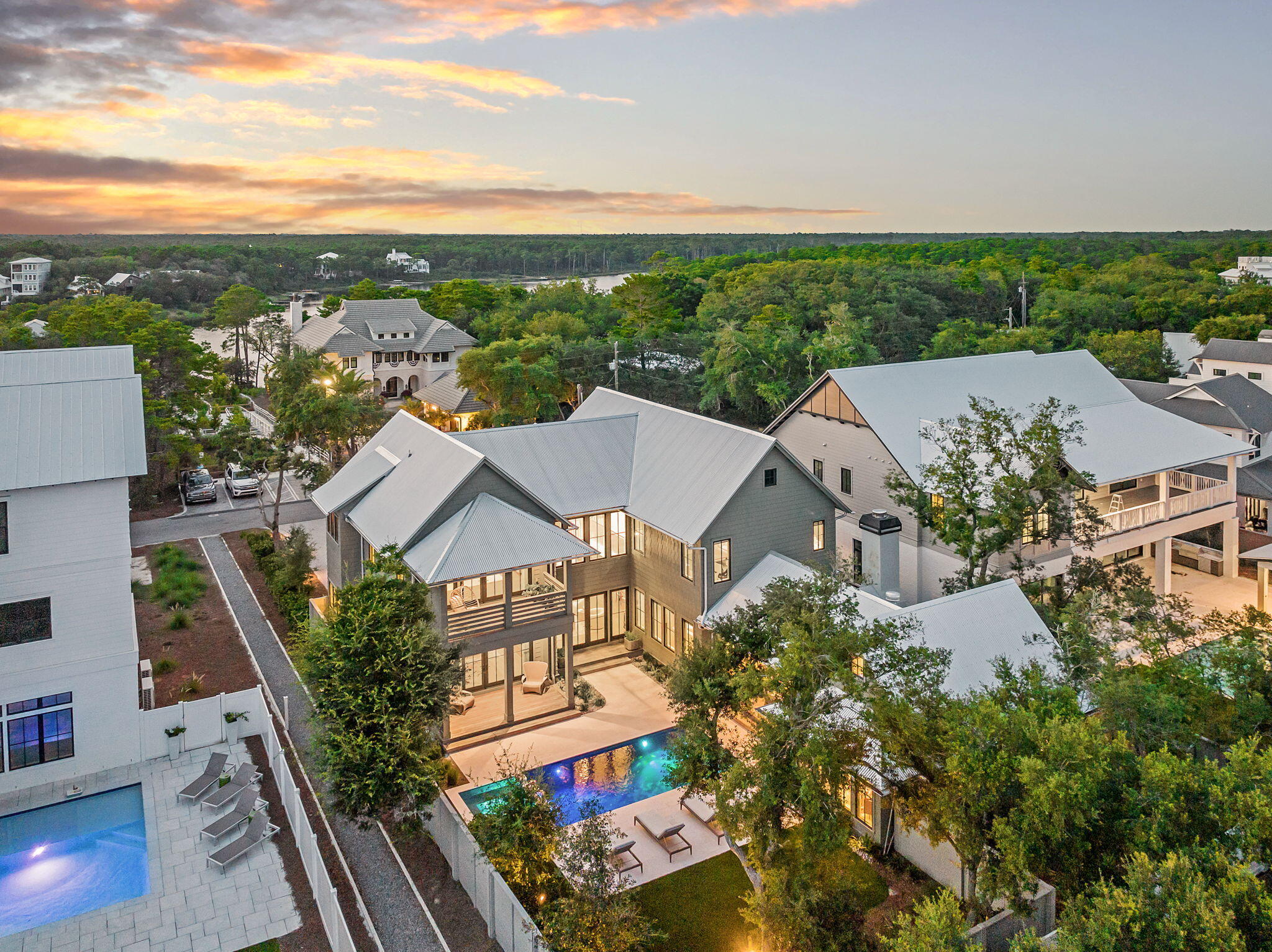 GULF LAKE BEACHES ESTATES - Residential