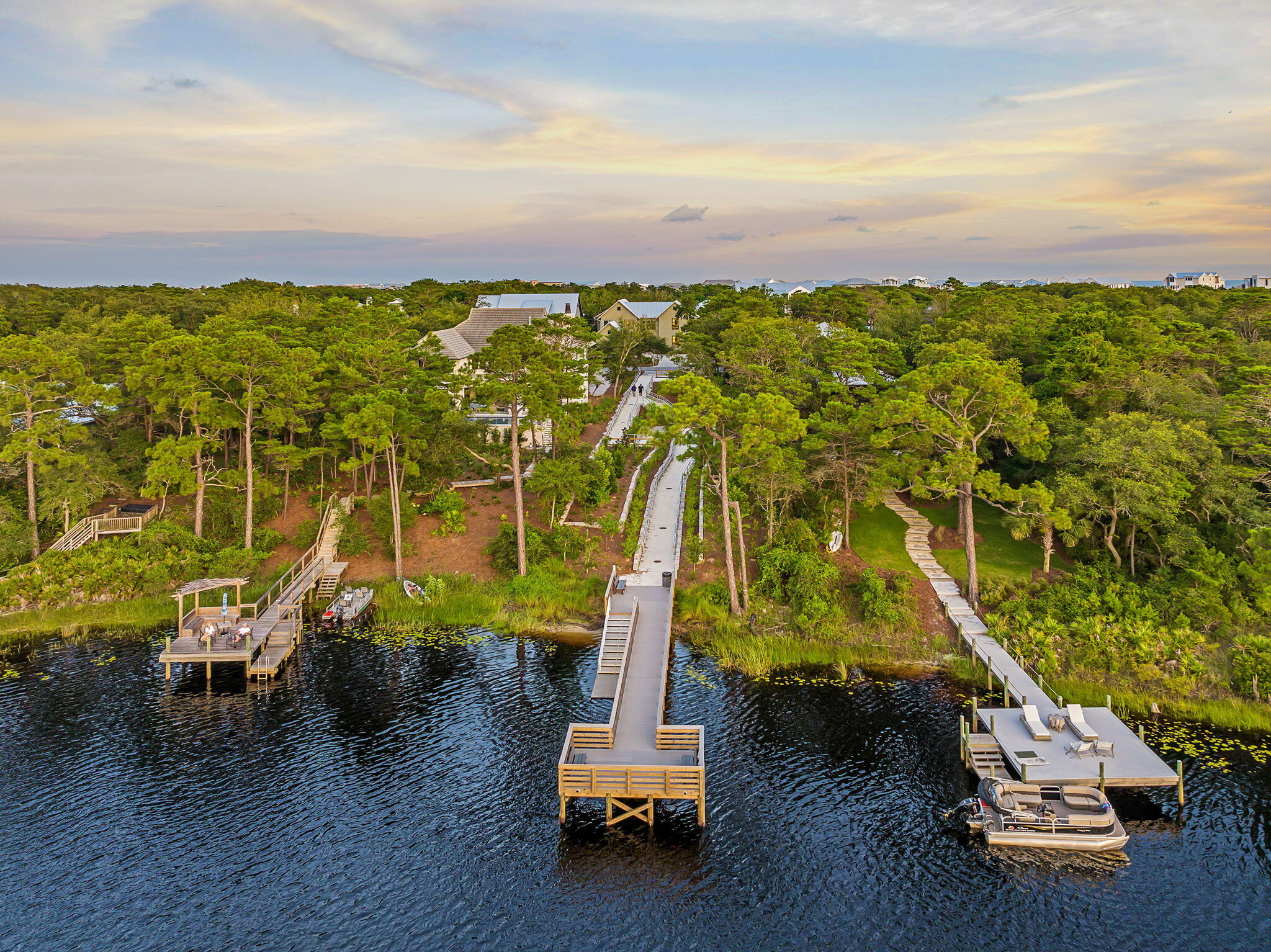 GULF LAKE BEACHES ESTATES - Residential