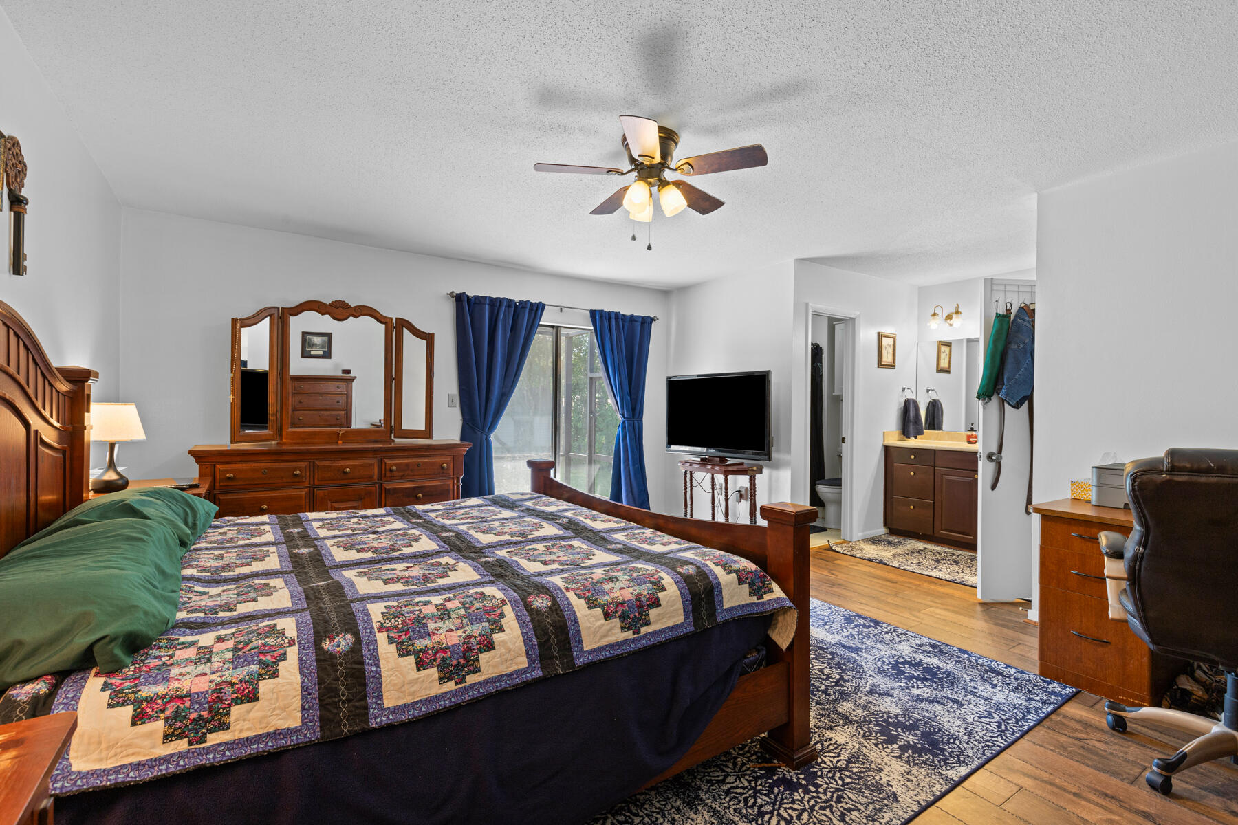 BAYOU POQUITO - Residential