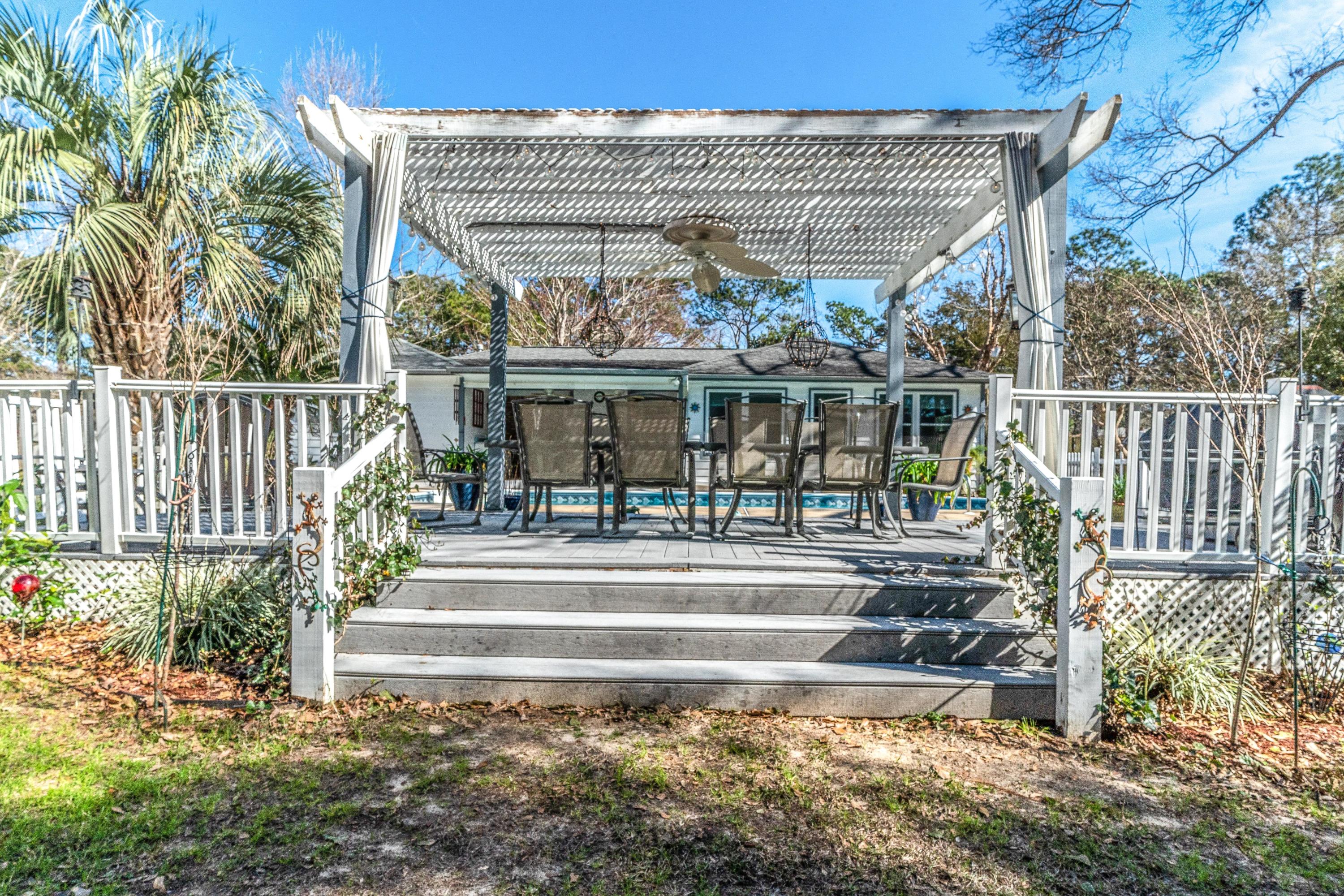 HUNTER WOODS - Residential