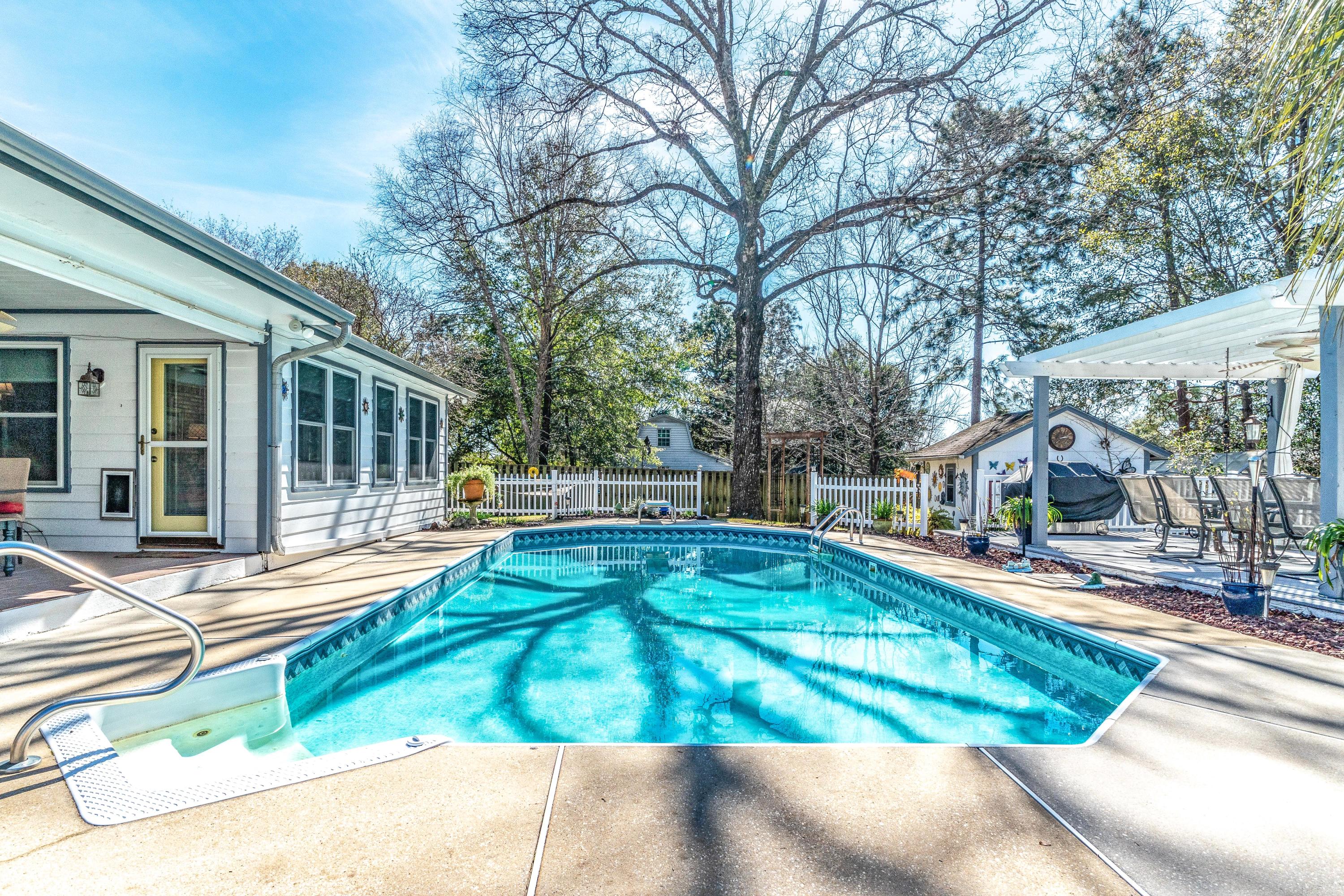 HUNTER WOODS - Residential