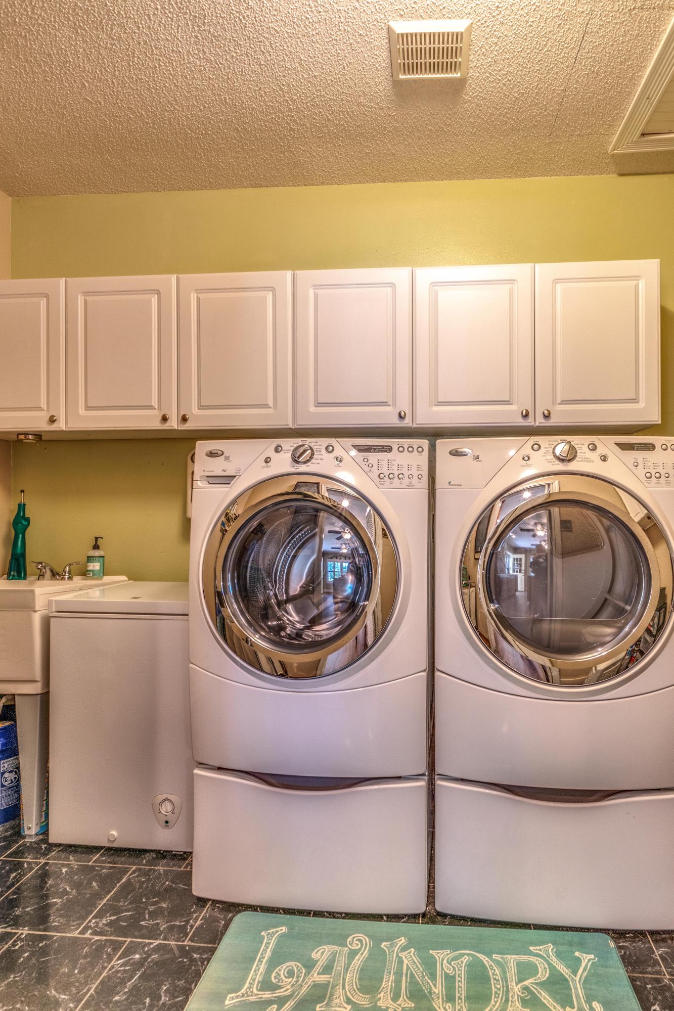 HUNTER WOODS - Residential