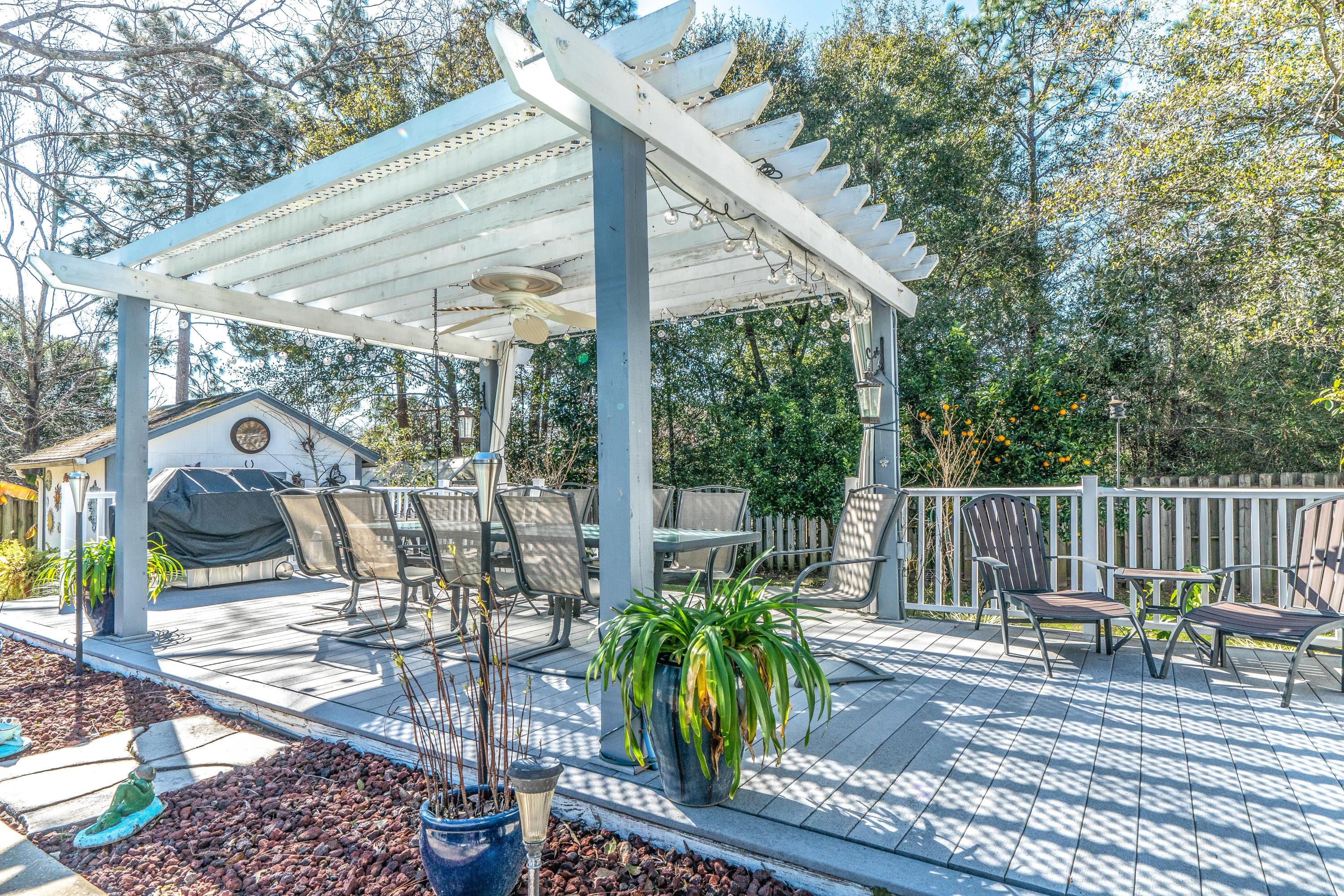 HUNTER WOODS - Residential