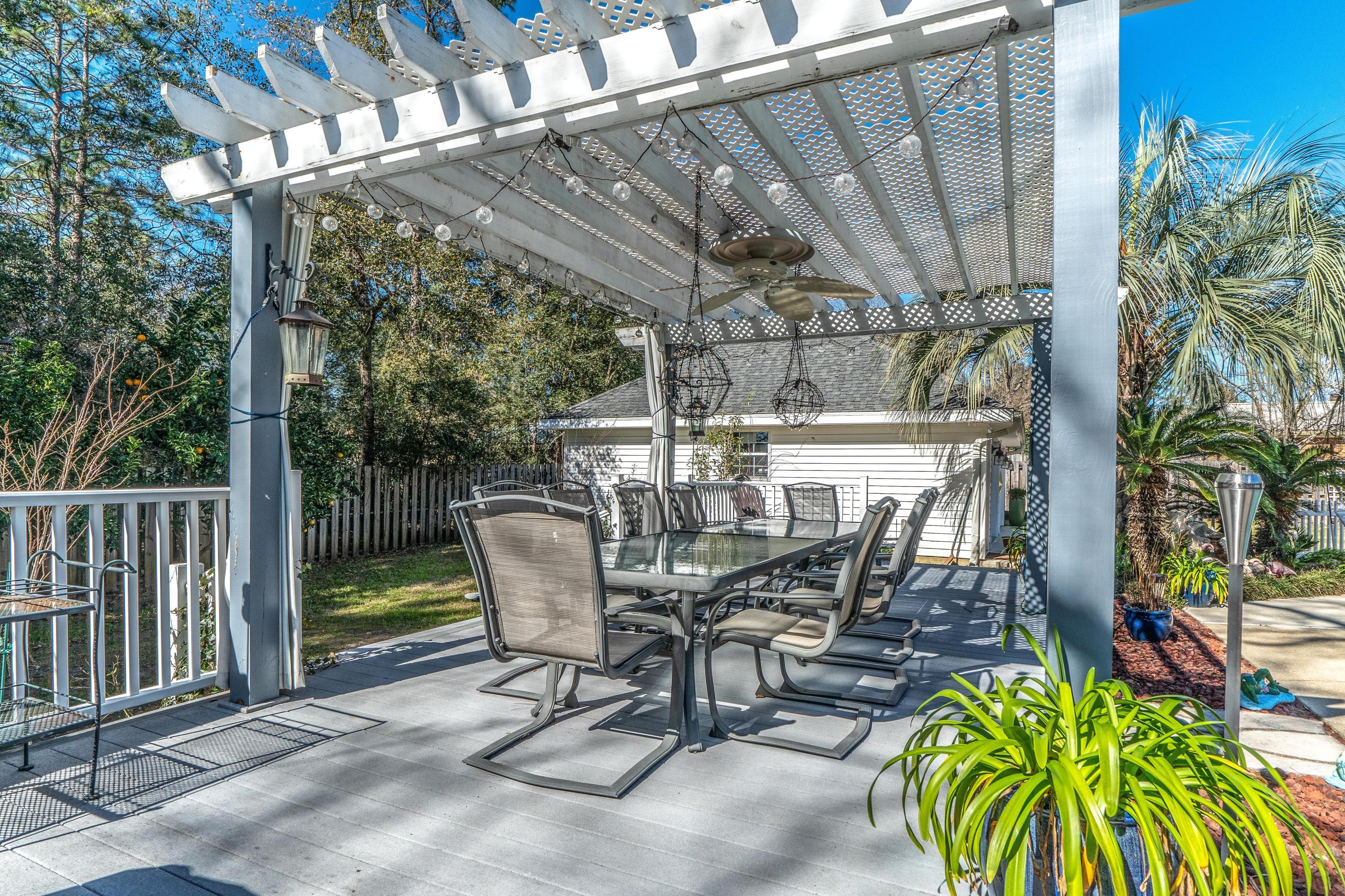 HUNTER WOODS - Residential