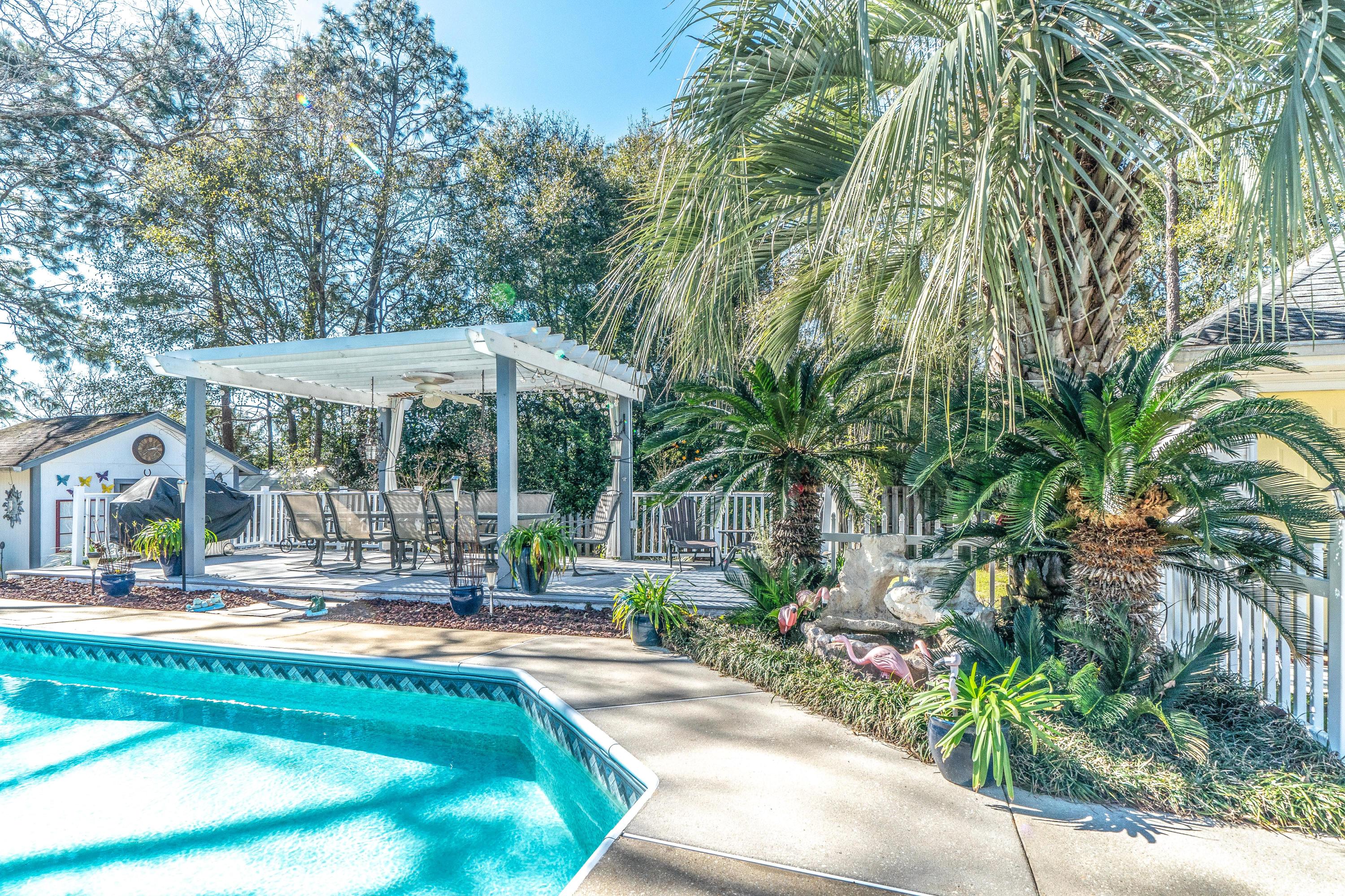 HUNTER WOODS - Residential