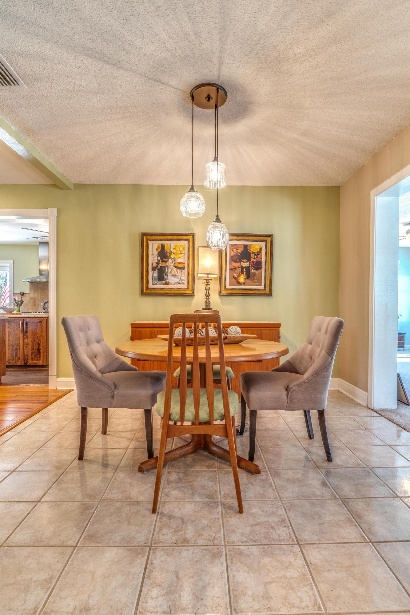 HUNTER WOODS - Residential