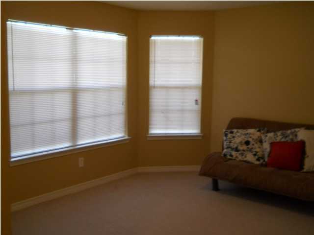 NORTHVIEW ESTATES 7TH ADDN - Residential Lease