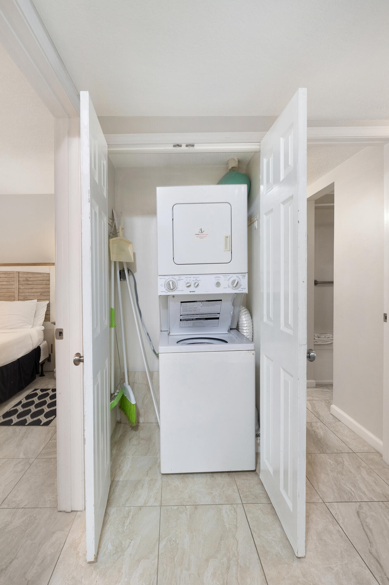 JETTY EAST CONDO - Residential